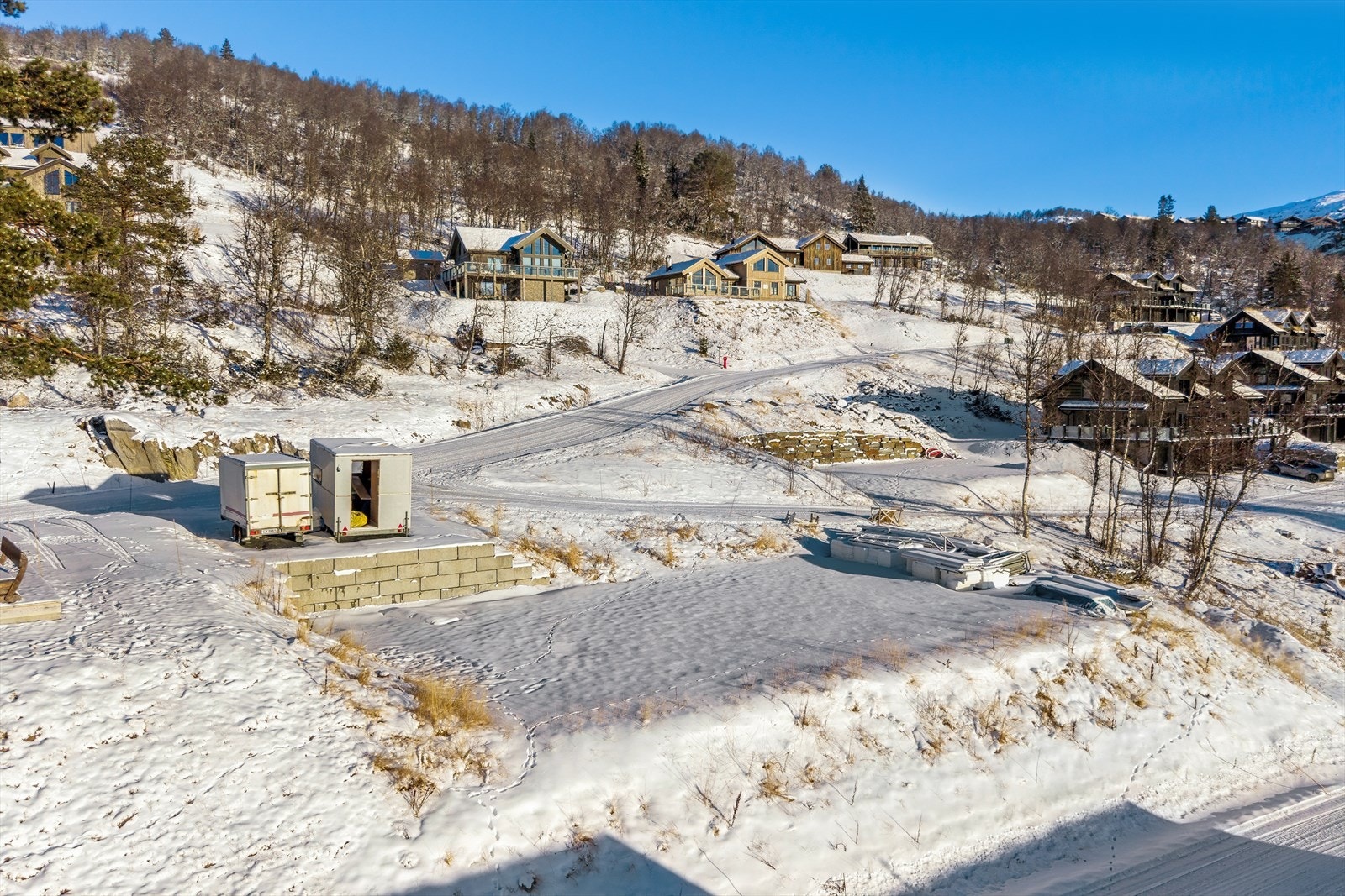 Eiendommens størrelse er 626,70 m² og er regulert til fritidsbebyggelse. Galleribilde