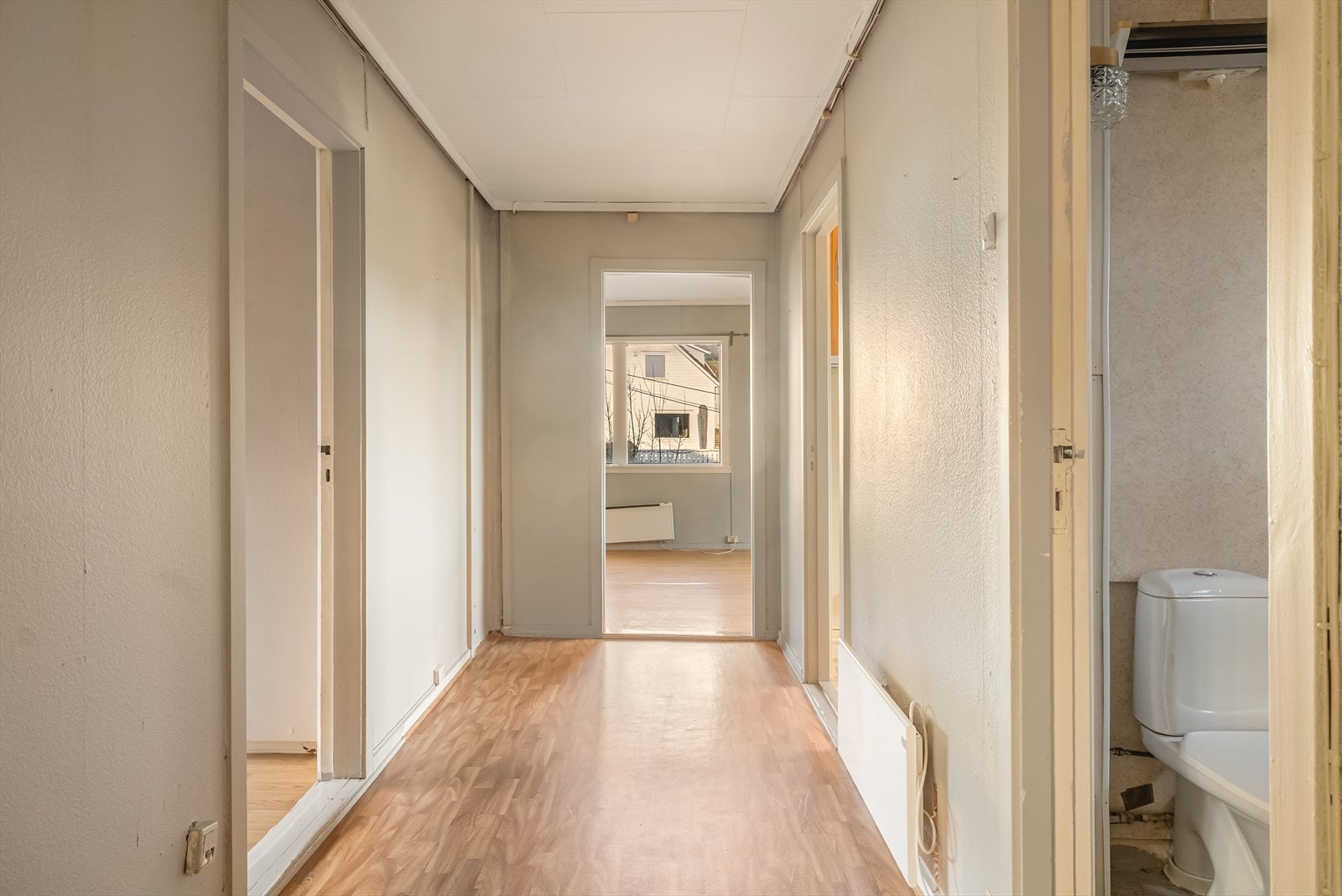 Her har tiden stått stille og utgangspunktet er ypperlig for deg som vil skape ditt drømmehjem. Galleribilde