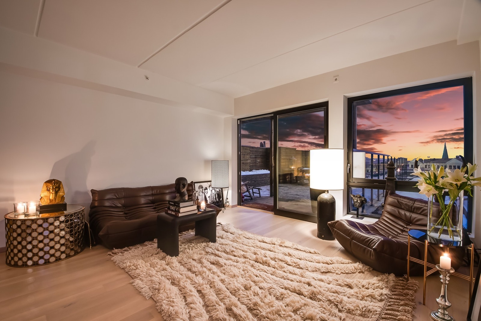 Stort oppholdsrom på ca 38 kvm Galleribilde