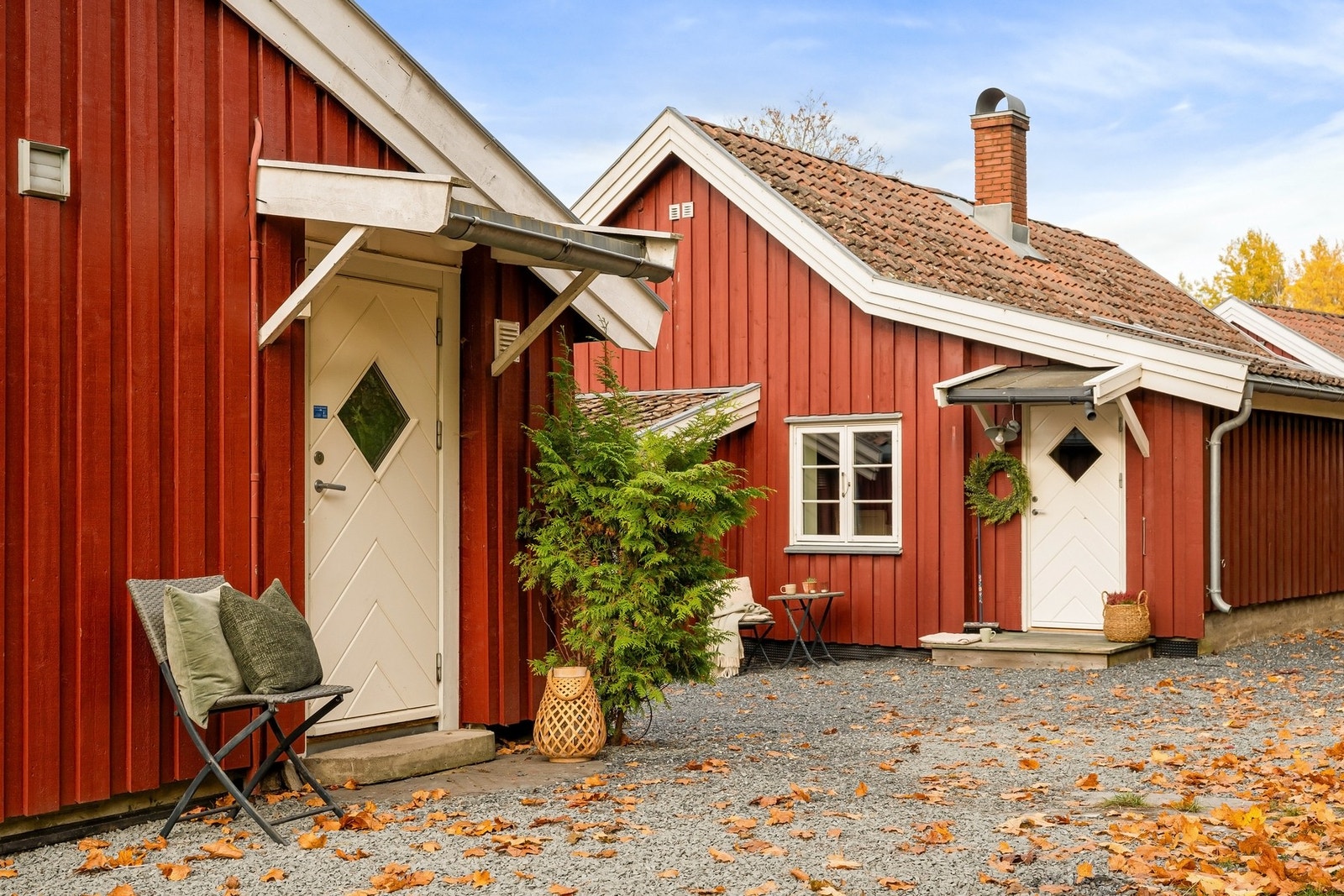 Koselig inngangsparti og trivelige fellesarealer Galleribilde