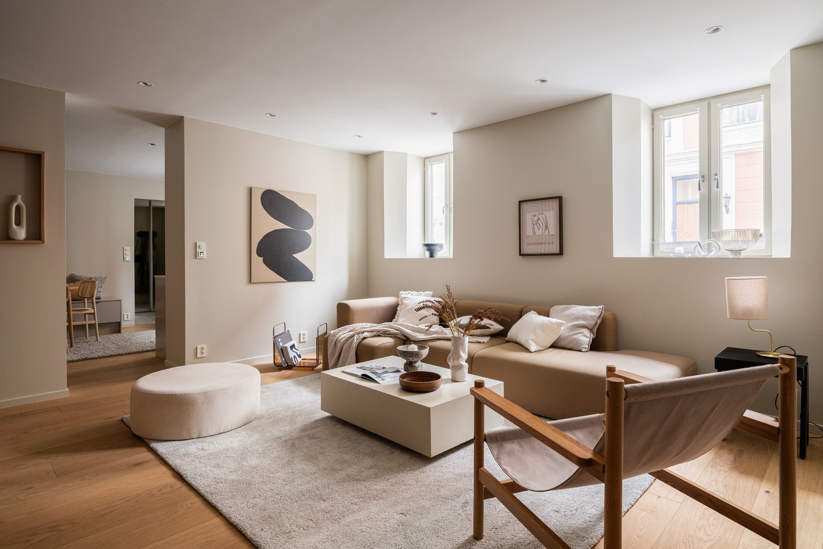 Her bor du svært attraktivt i et stille og tilbaketrukket område - midt i byen. Galleribilde