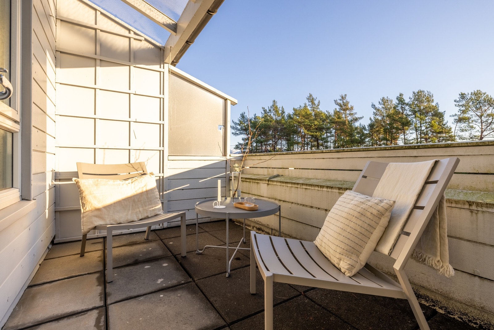 God plass til å møblere med utemøbler. Galleribilde