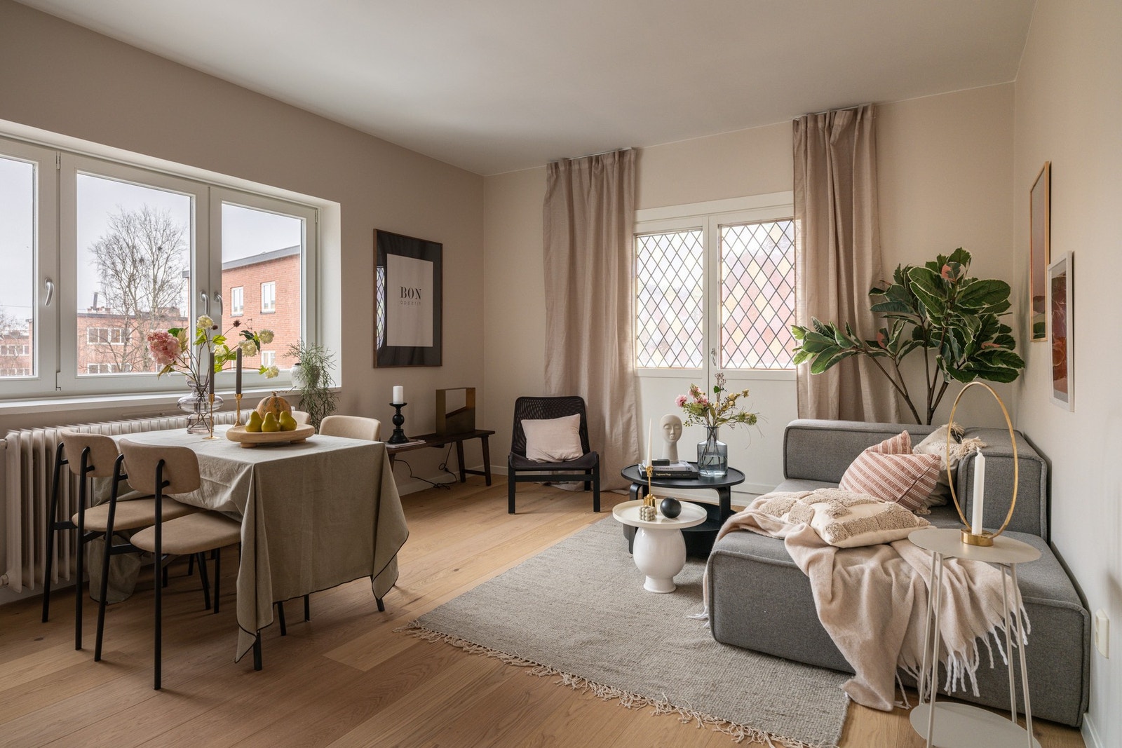 Velkommen til Trondheimsveien 187 - Presentert av EIE eiendomsmegling Sinsen & Carl Berner.
Foto: Luma Foto AS (Einar Horsberg) Galleribilde