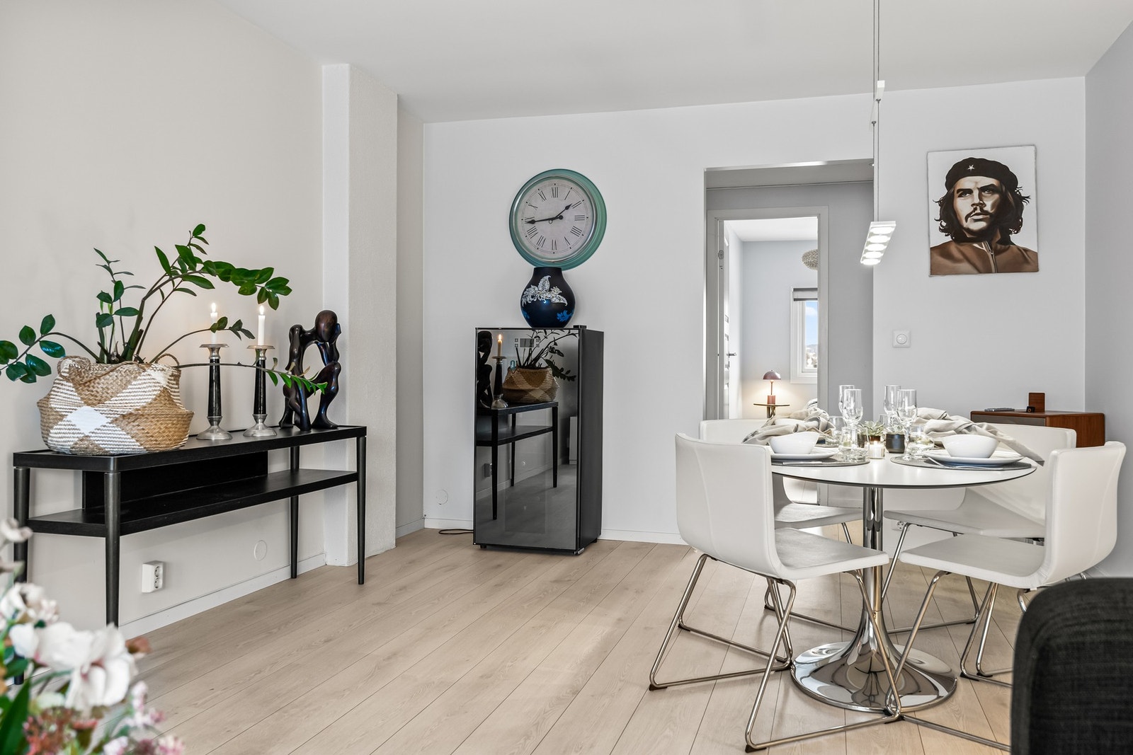 Nåværende eier har et strømforbruk på ca. 2600 kwh i året. Galleribilde