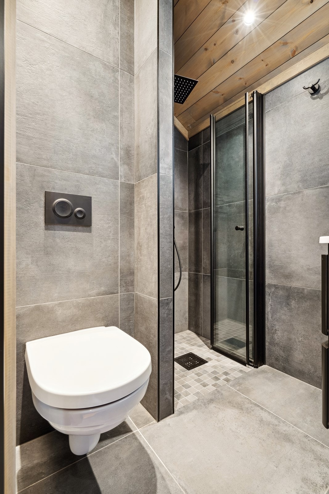 Bad 2. etg Galleribilde