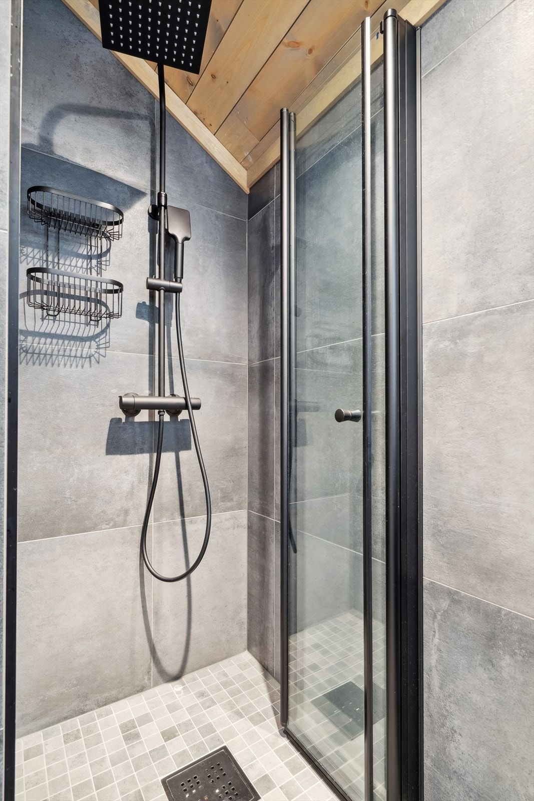 Dusjsone bad 2. etg Galleribilde