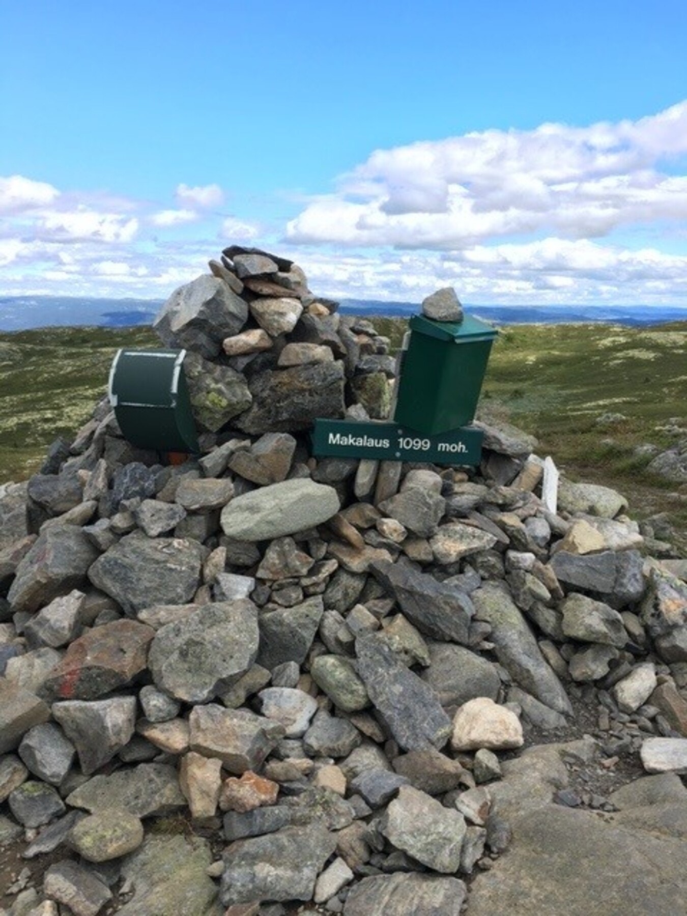 Det er mange fine turmuligheter som passer alle nivåer "rett utenfor døren" (selgers eget bilde). Galleribilde