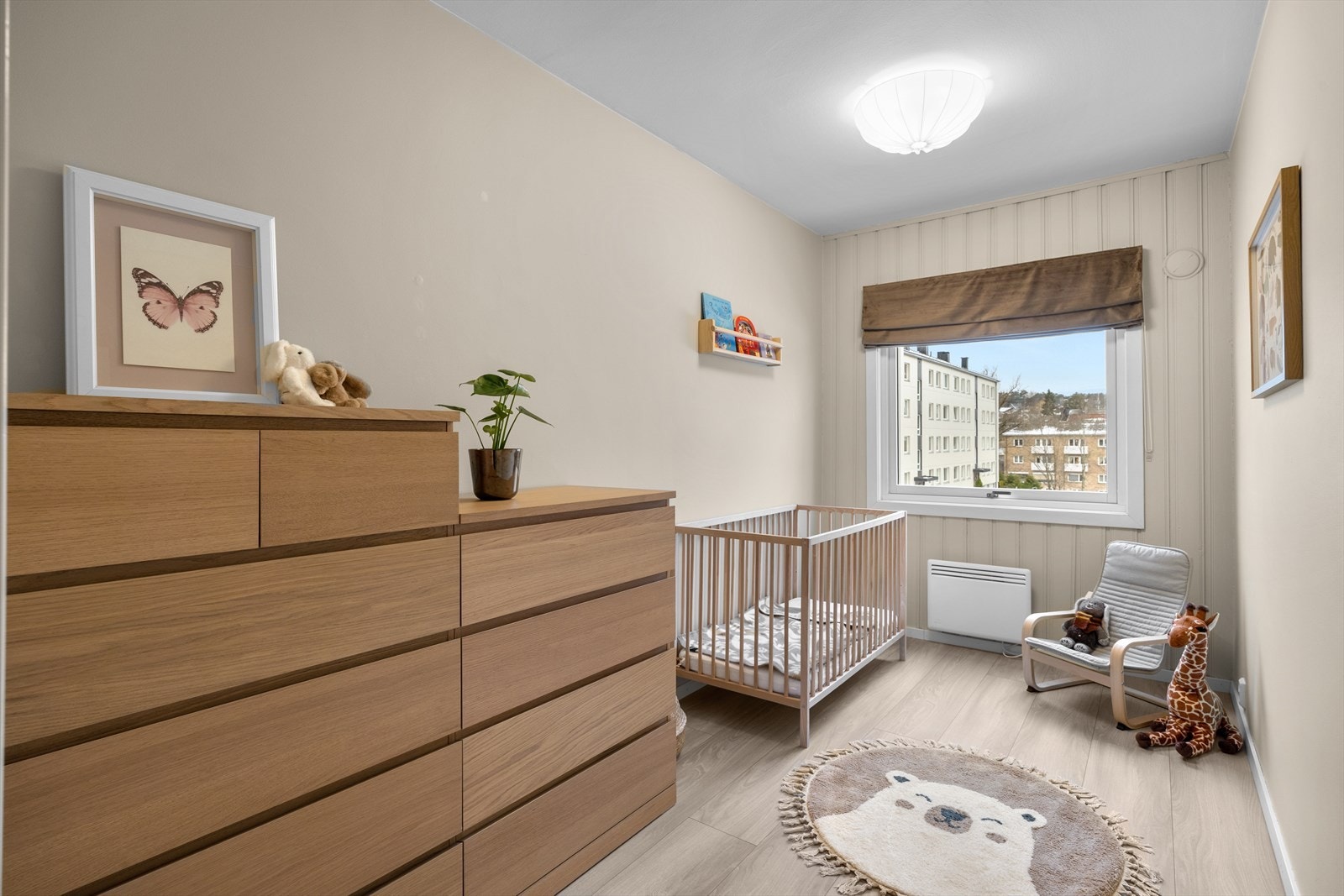 Det andre soverommet passer ypperlig som barnerom, gjesterom eller kontor. Galleribilde