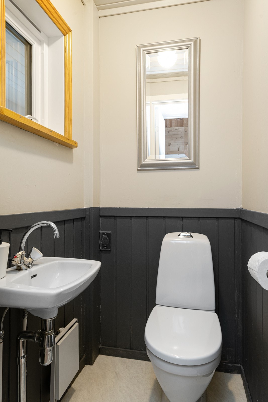 Gjestewc Galleribilde