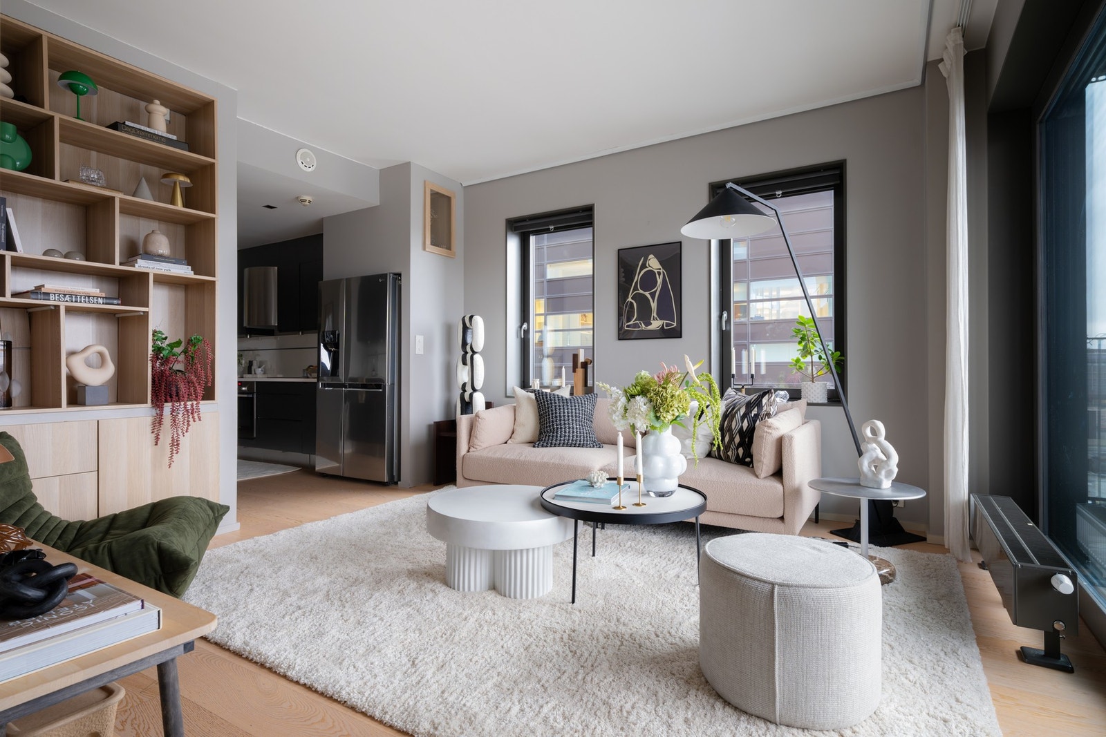 - Takhøyden ca. 2,70 meter - Galleribilde