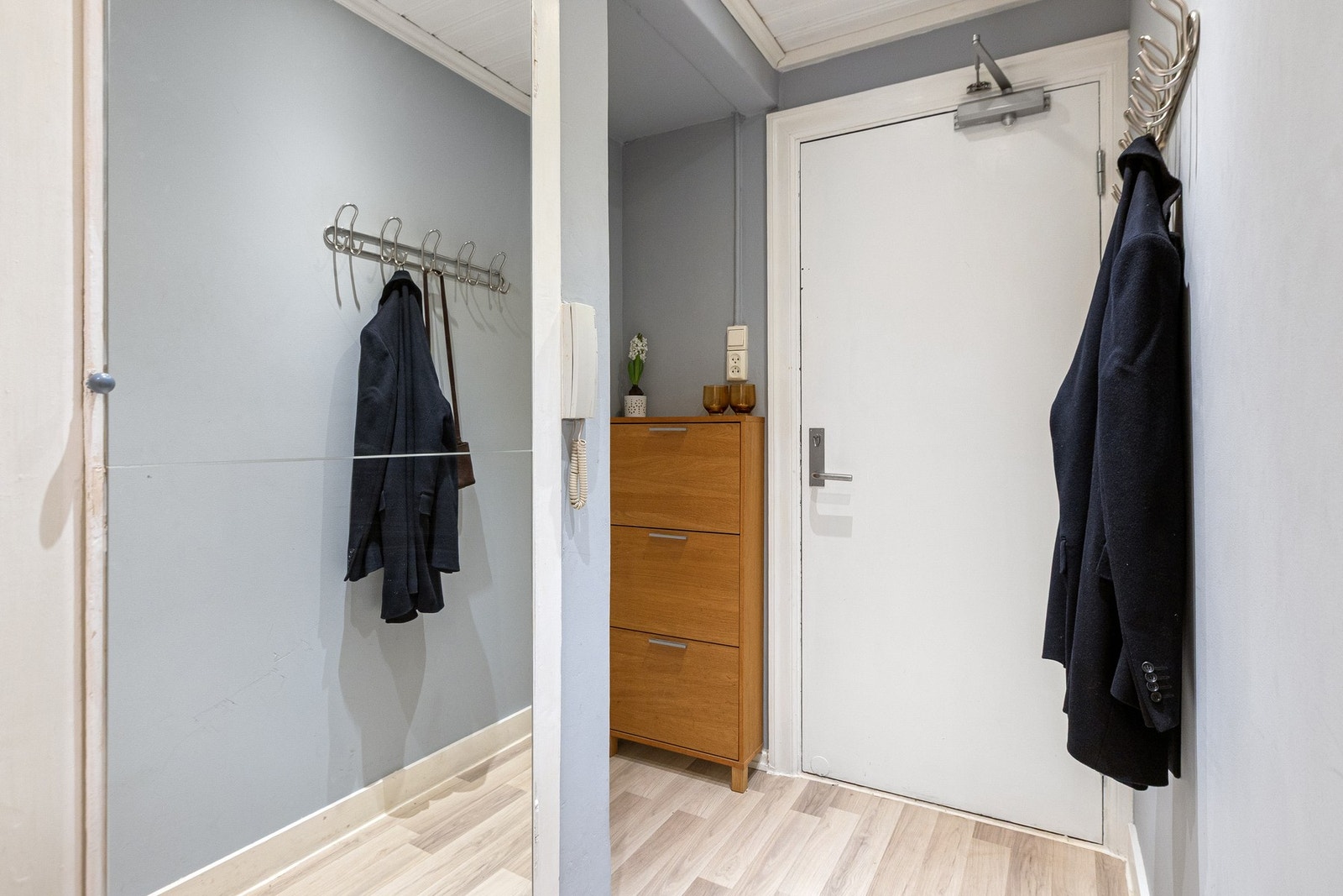 Du ønskes velkommen hjem via et hyggelig inngangsparti! Galleribilde