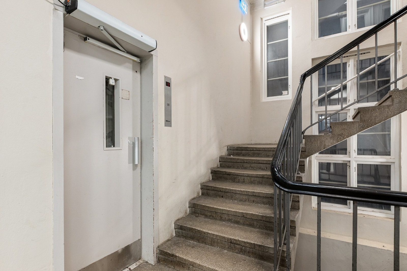 Det er heis i sameiet Galleribilde