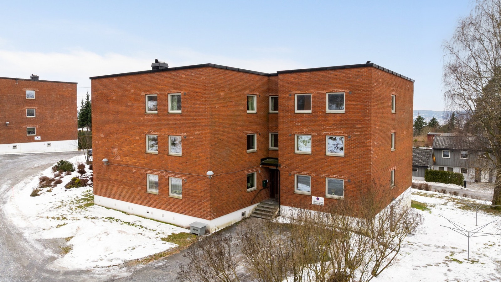 Byggets hovedinngang Galleribilde