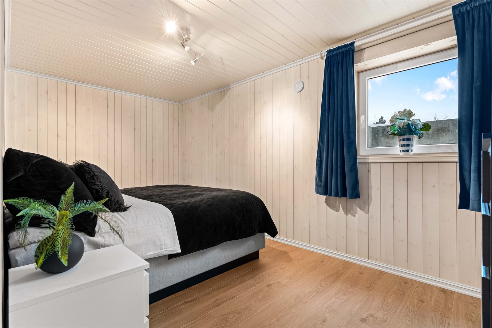 Soverom. Galleribilde