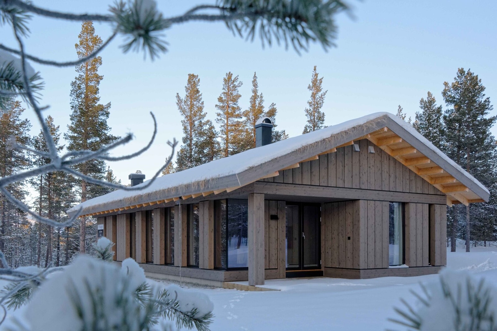 Nyoppført og innflyttingsklar hytte i Sjodalen Fjellgrend Galleribilde