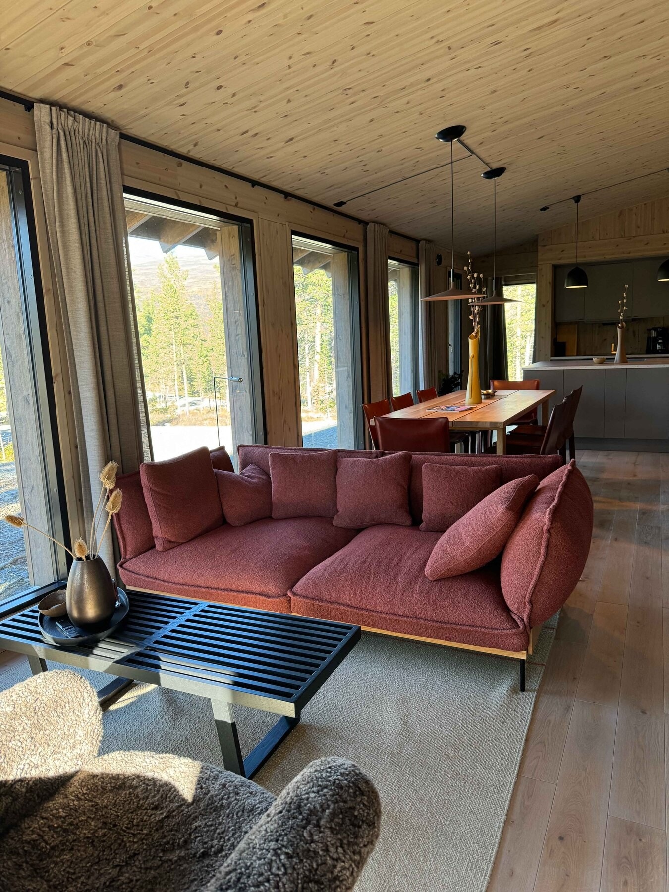 Fra stuedel mot kjøkken. Galleribilde