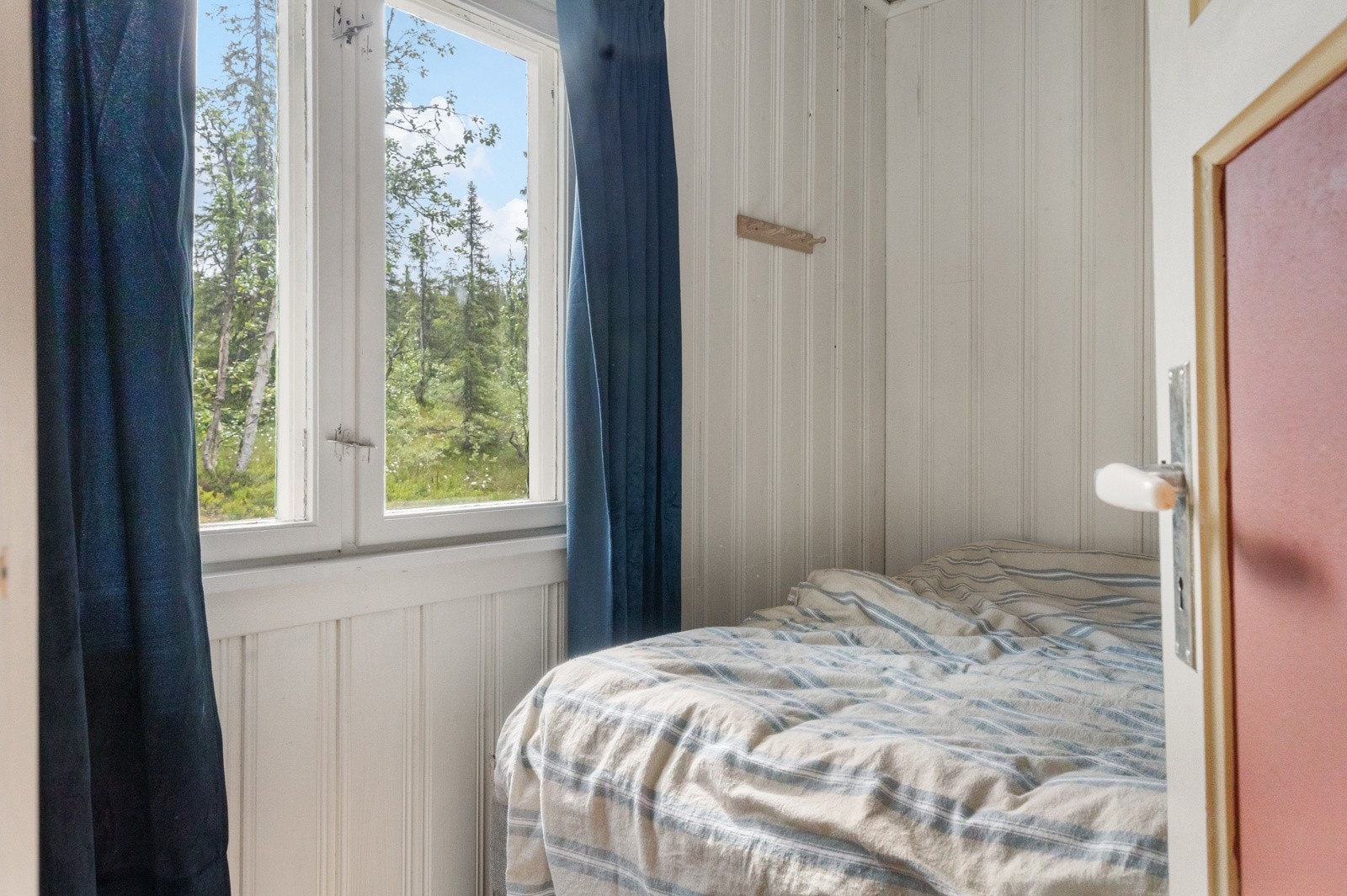 Dette rommet med dobbeltseng Galleribilde