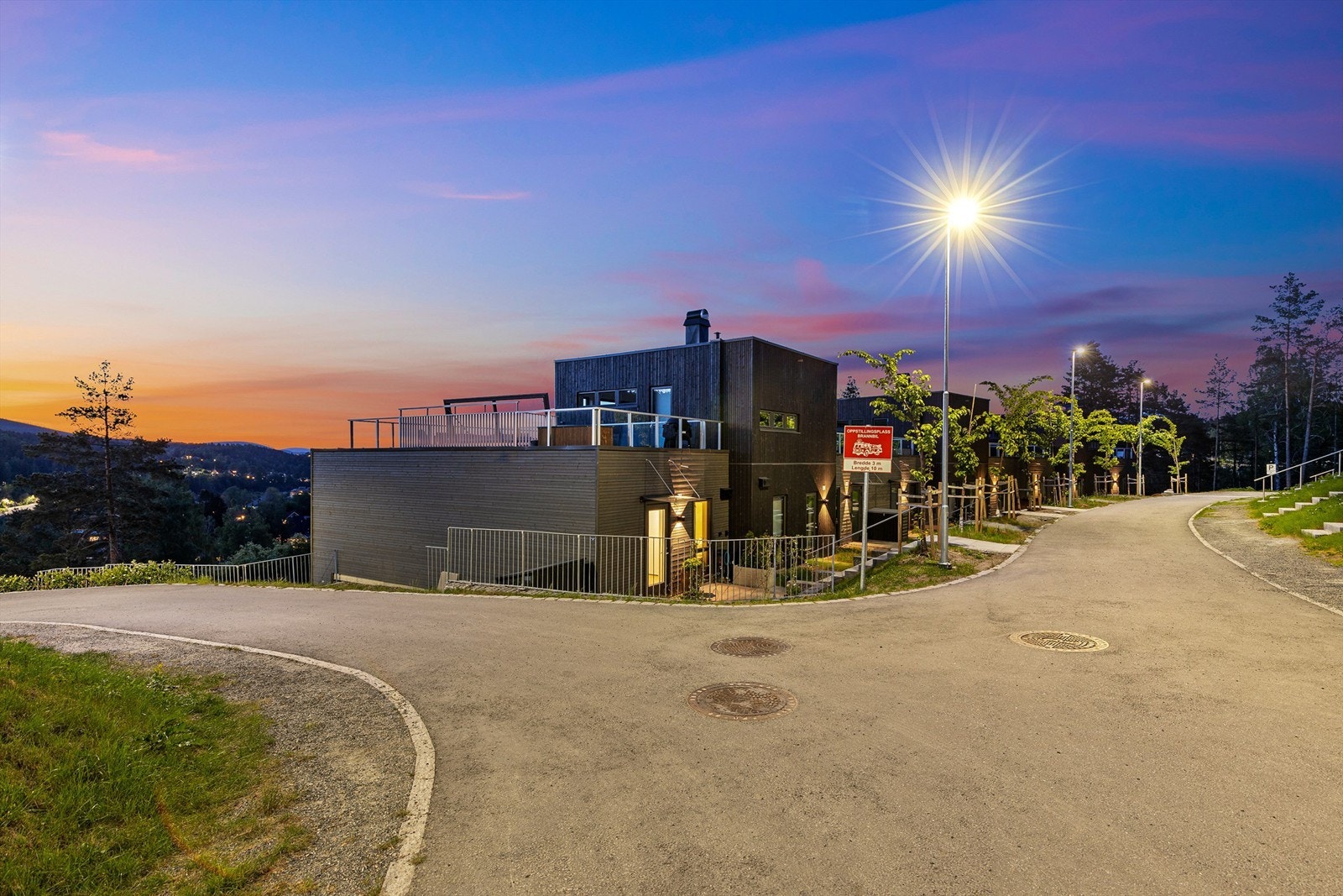 Kveldsbilde. Galleribilde