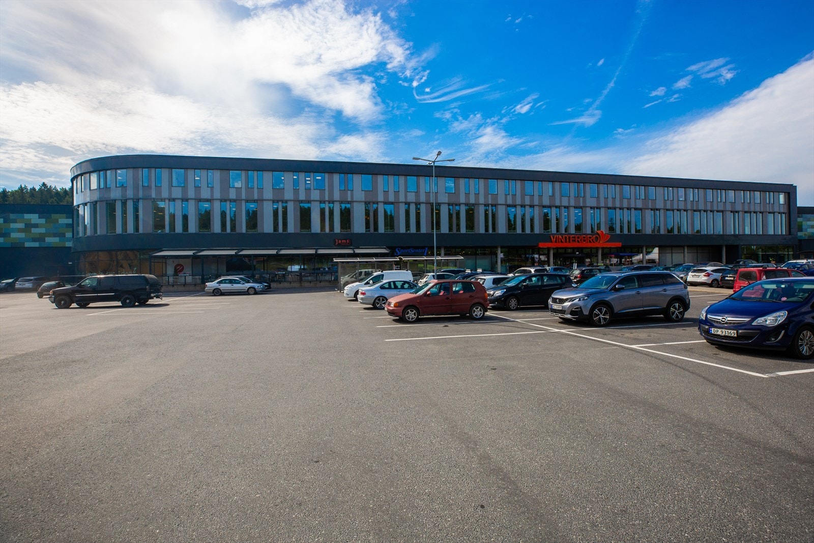 På Vinterbro senter finner du det meste du trenger. Galleribilde