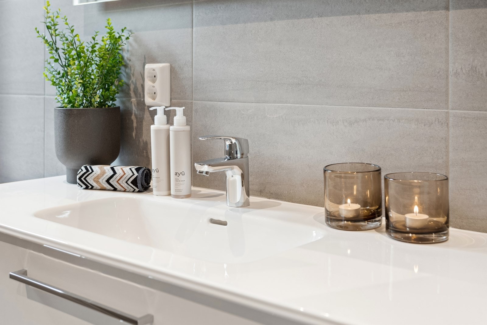 Baderomsdetaljer fra baderom i 2. etasje. Galleribilde