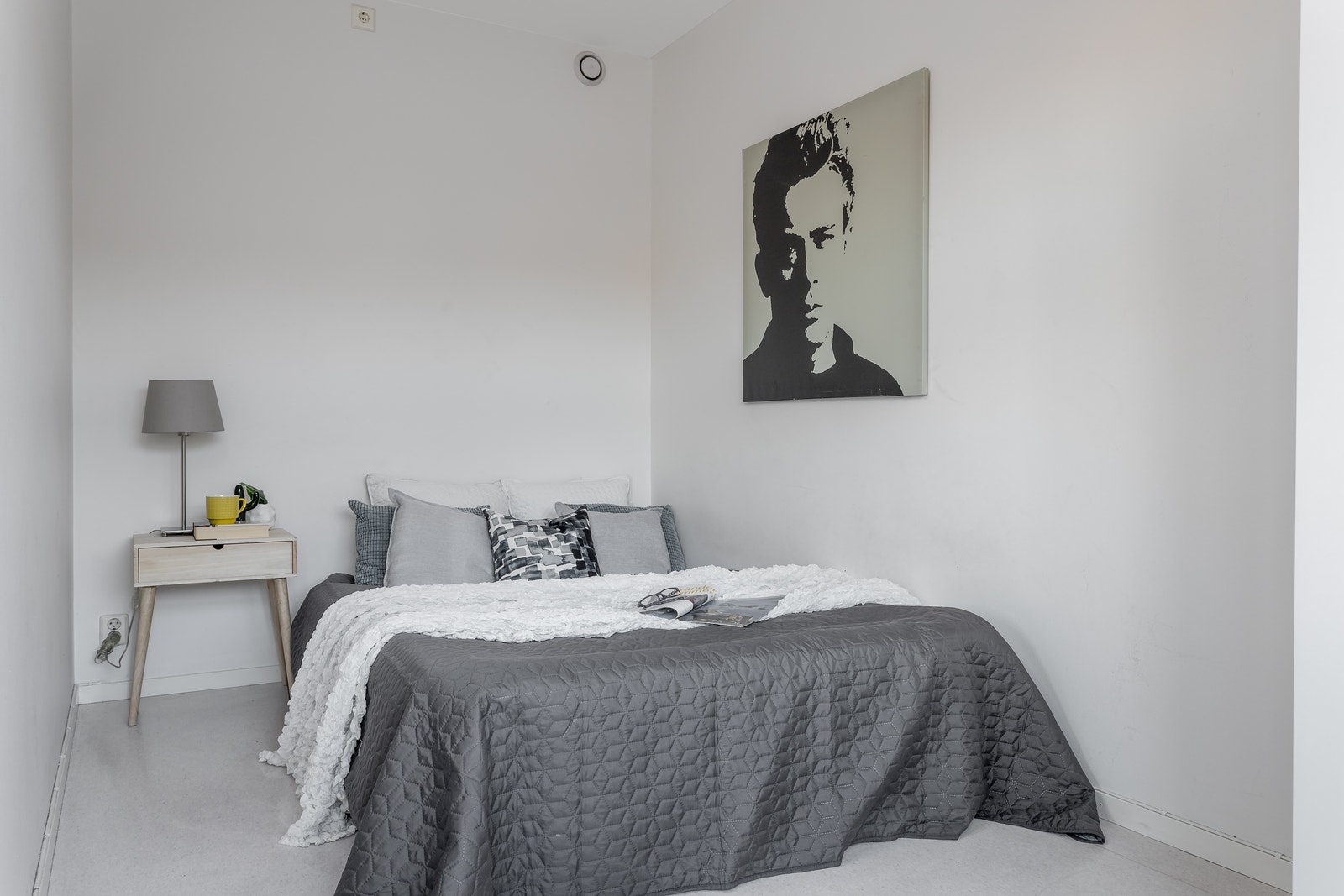 Soverom med garderobe. Galleribilde