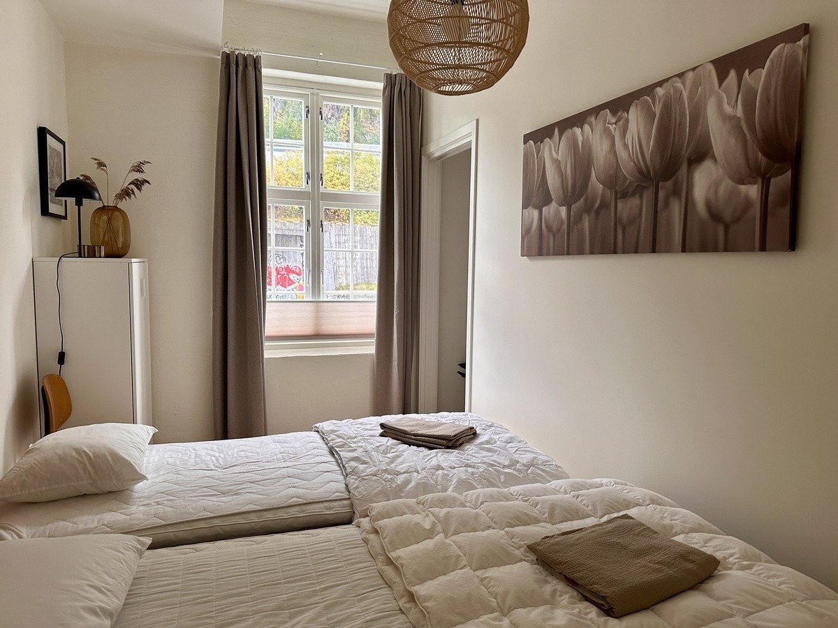 God plass til 180 cm dobbeltseng Galleribilde