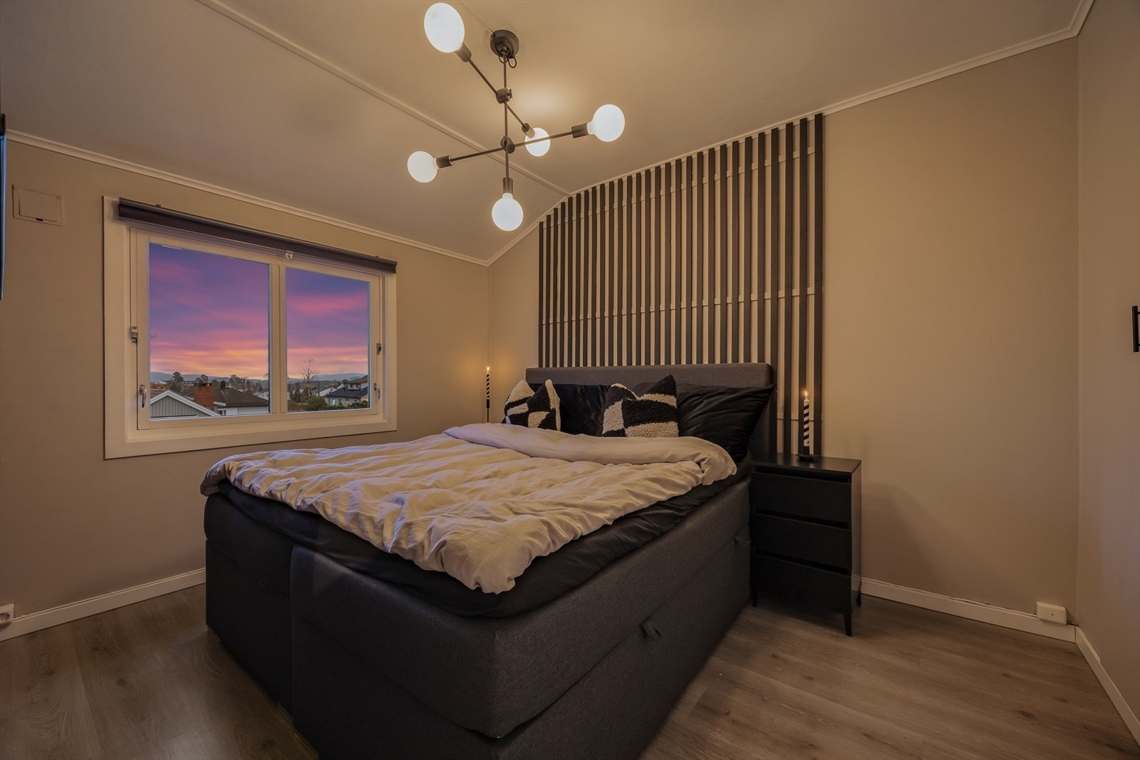 Boligen har tre lune og gode soverom Galleribilde