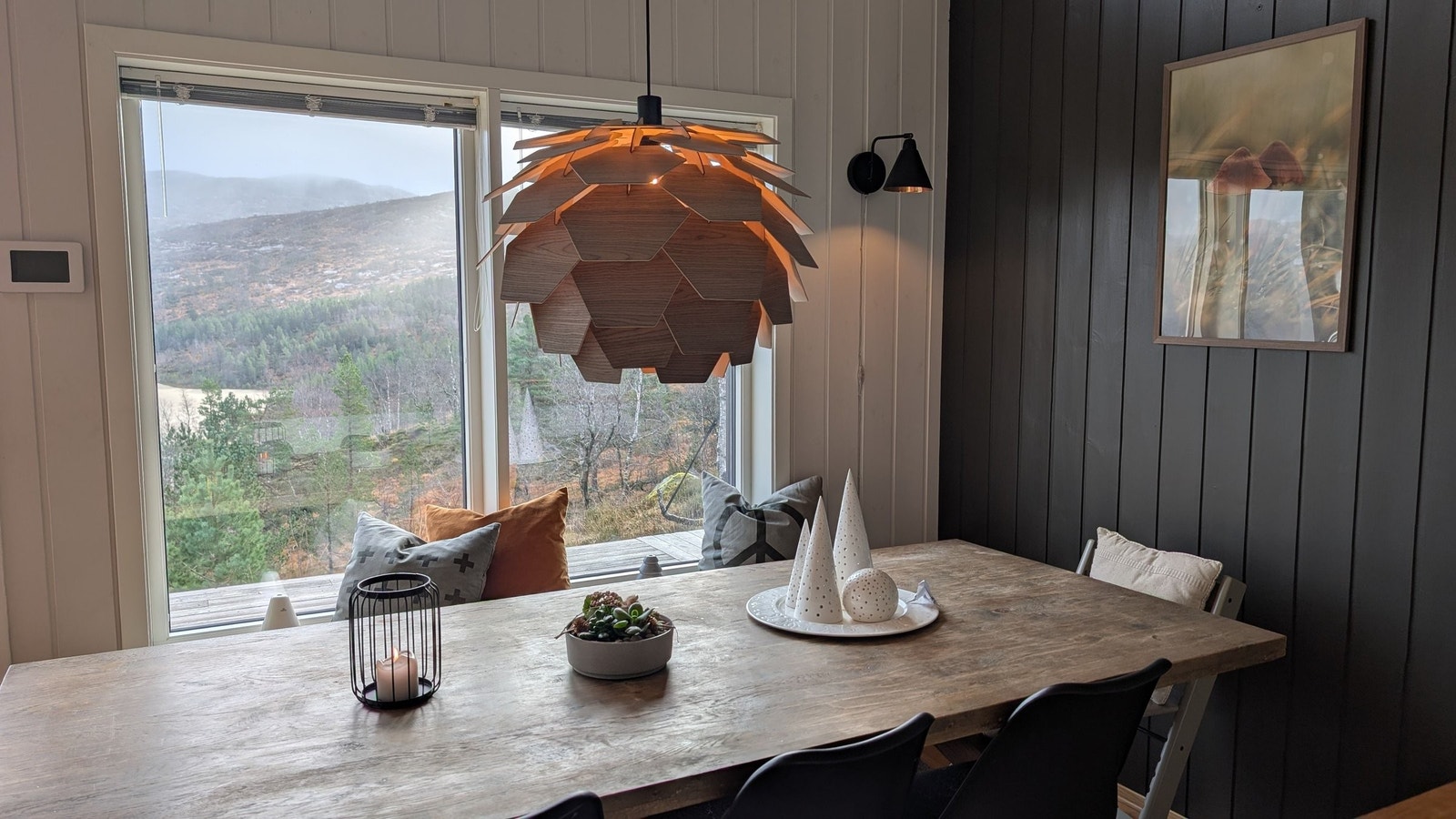 Romslig spiseplass Galleribilde