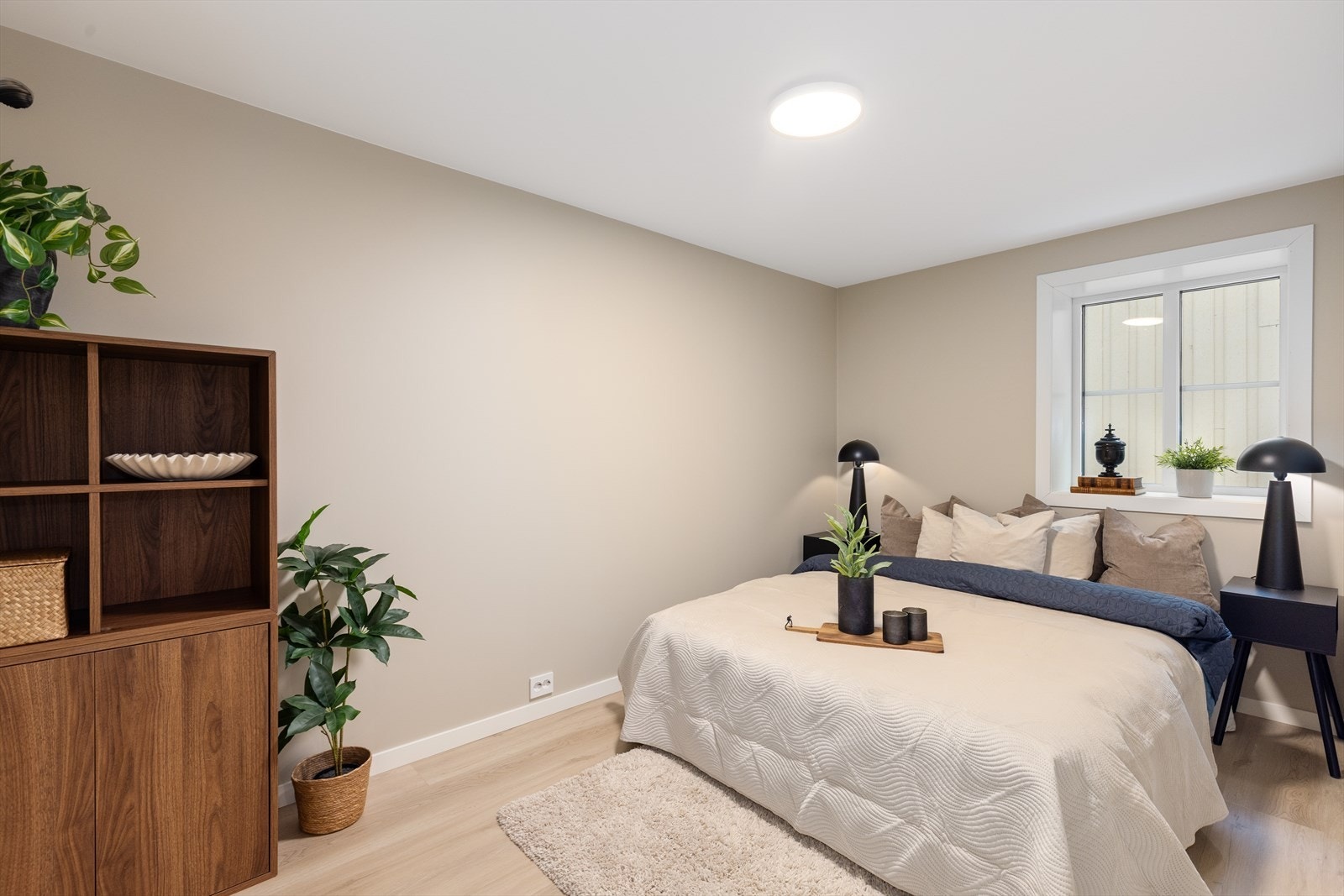 Romslig soverom Galleribilde