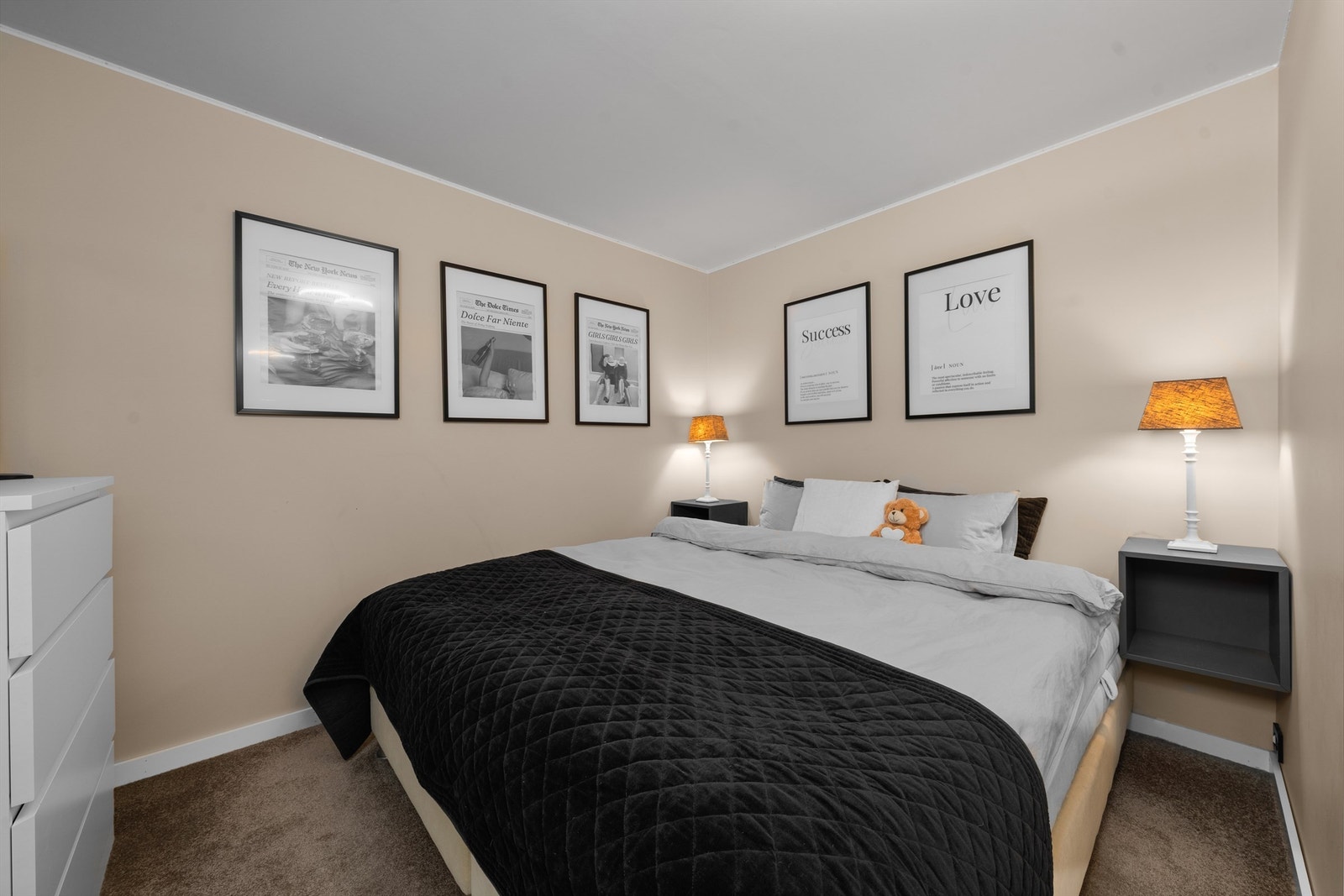 Soverom 1 i underetasjen Galleribilde