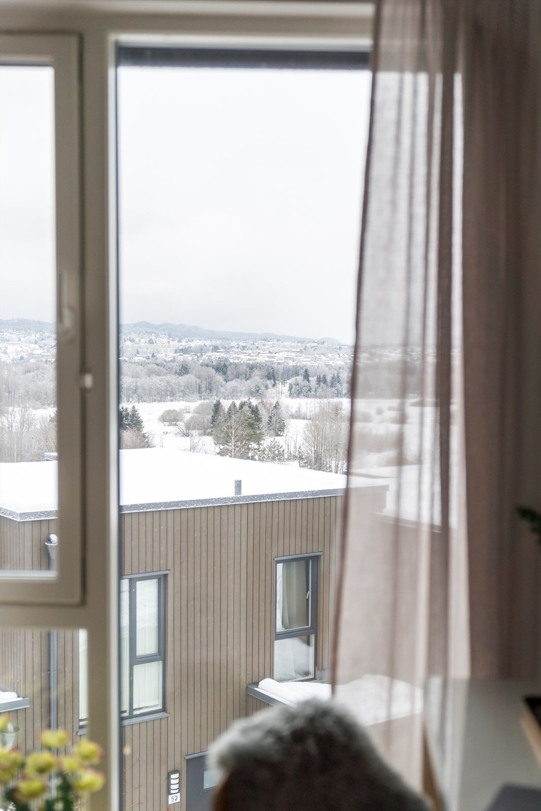 Rommet er også utstyrt med utvendig screens. Galleribilde