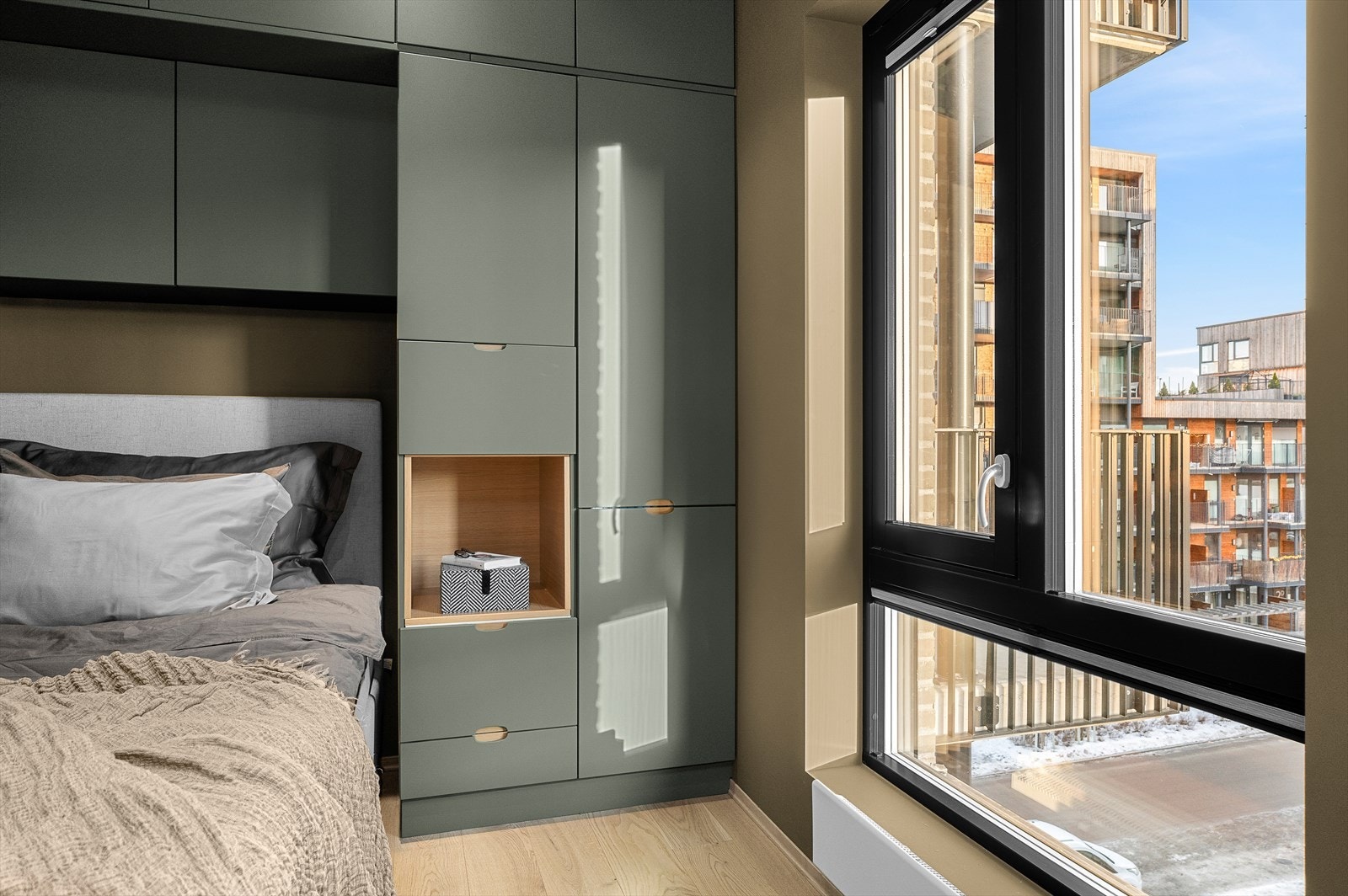 Soverommet ligger fint skjermet da det er helt oppe i 4. etasje av bygget Galleribilde