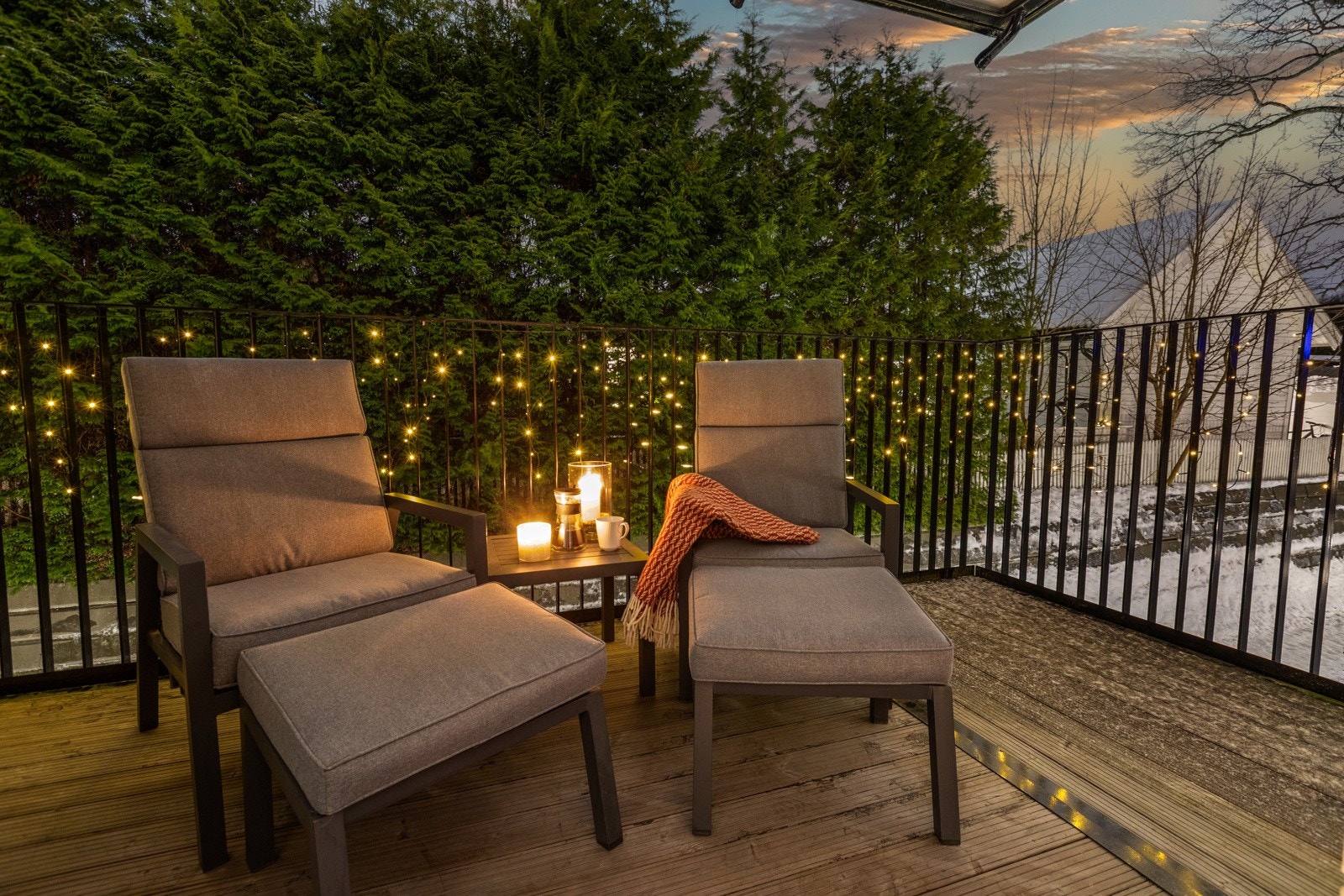 Balkongene er på 10 kvm og 5 kvm, med gode solforhold. Galleribilde