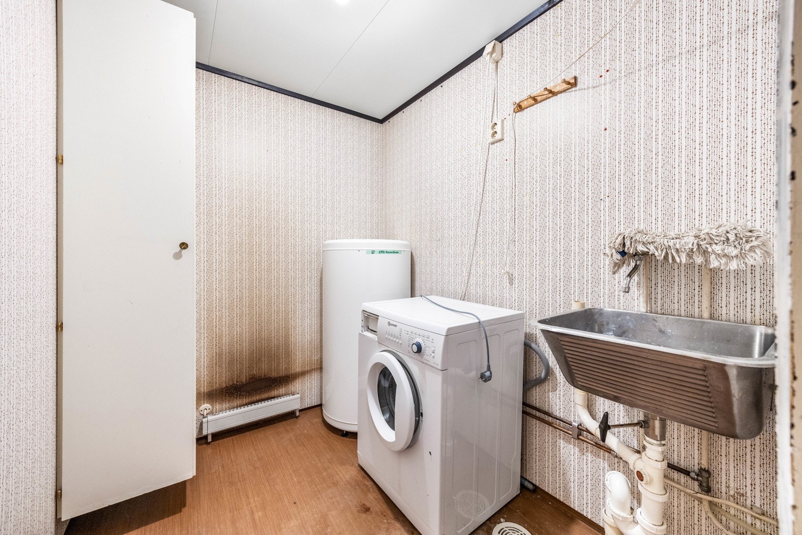 Eldre vaskerom. TG3 er gitt. Galleribilde