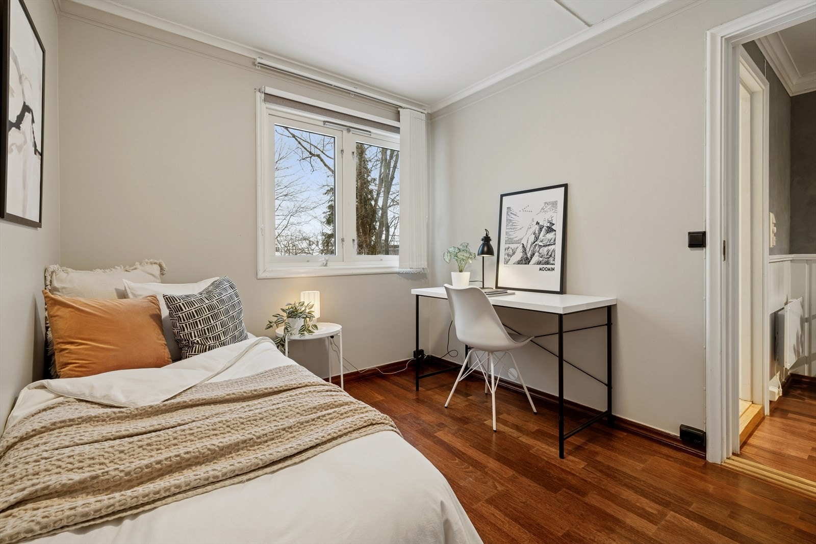 Soverom 2 brukes gjerne som barnerom, gjesterom eller hjemmekontor. Galleribilde