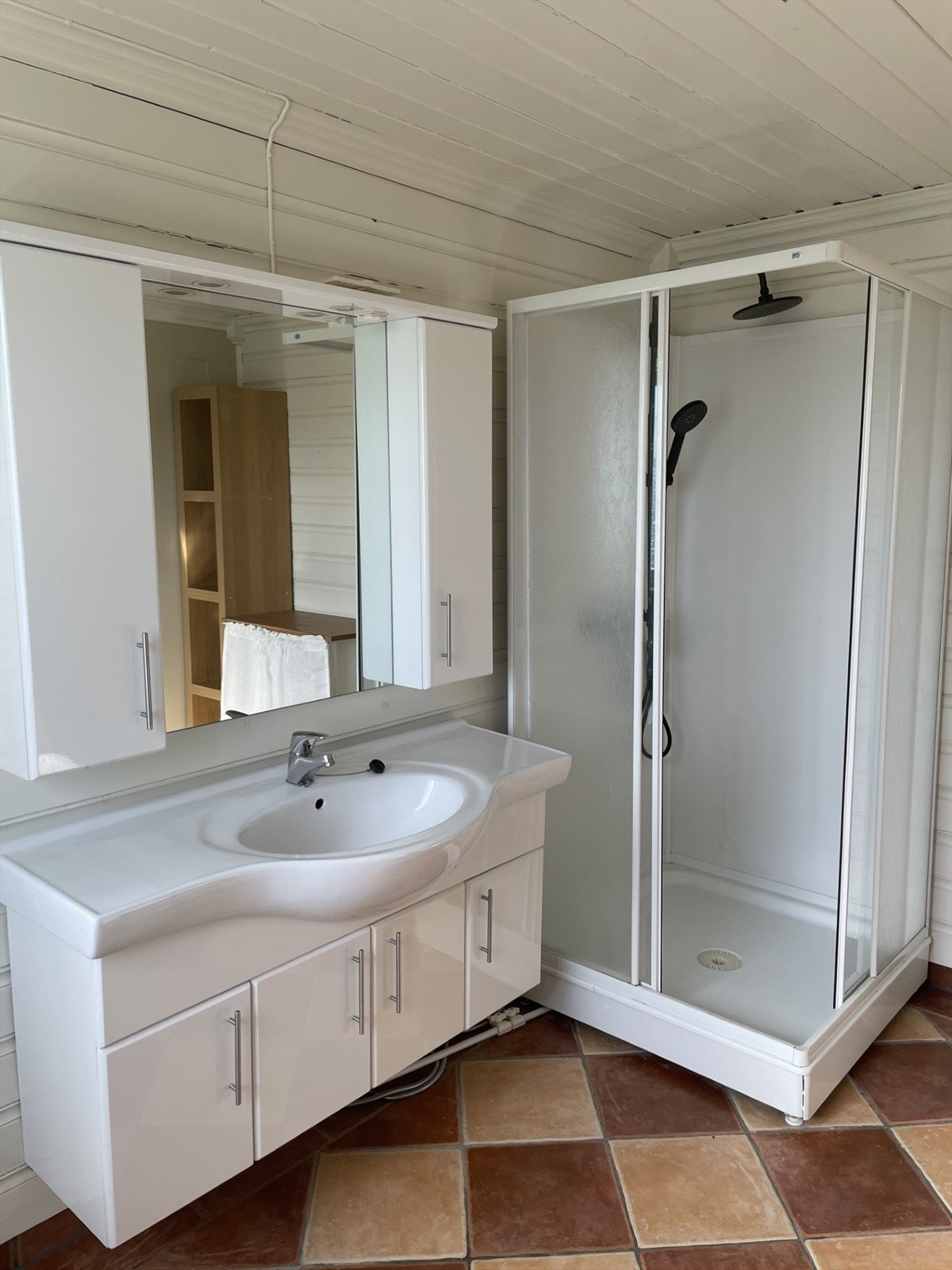 Hybel - bad Galleribilde