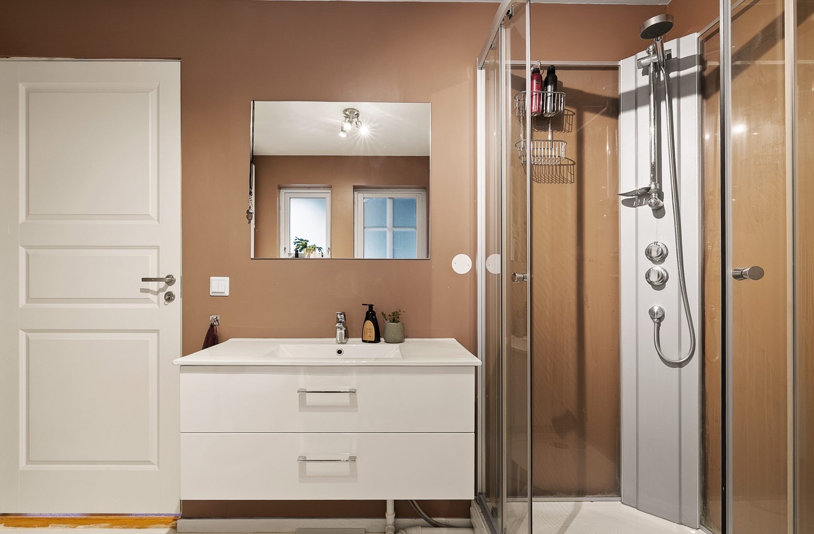 Bad/vaskerom Galleribilde