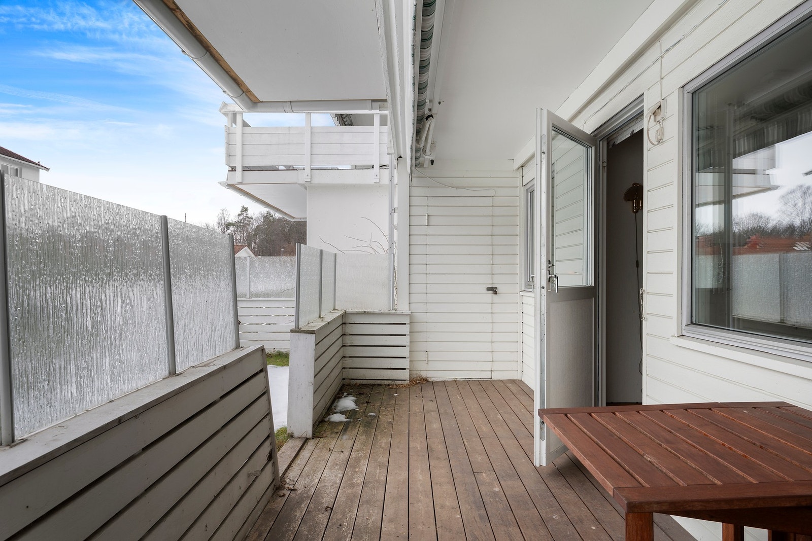 Vestvendt markterrasse Galleribilde