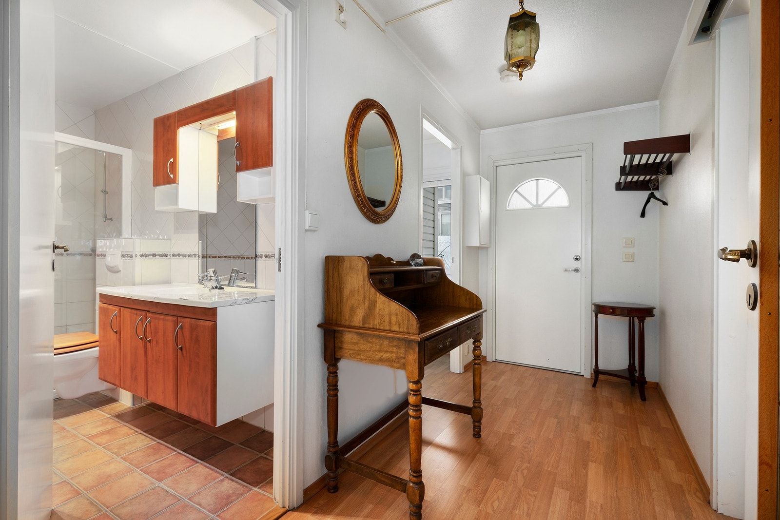 Entre og baderom Galleribilde