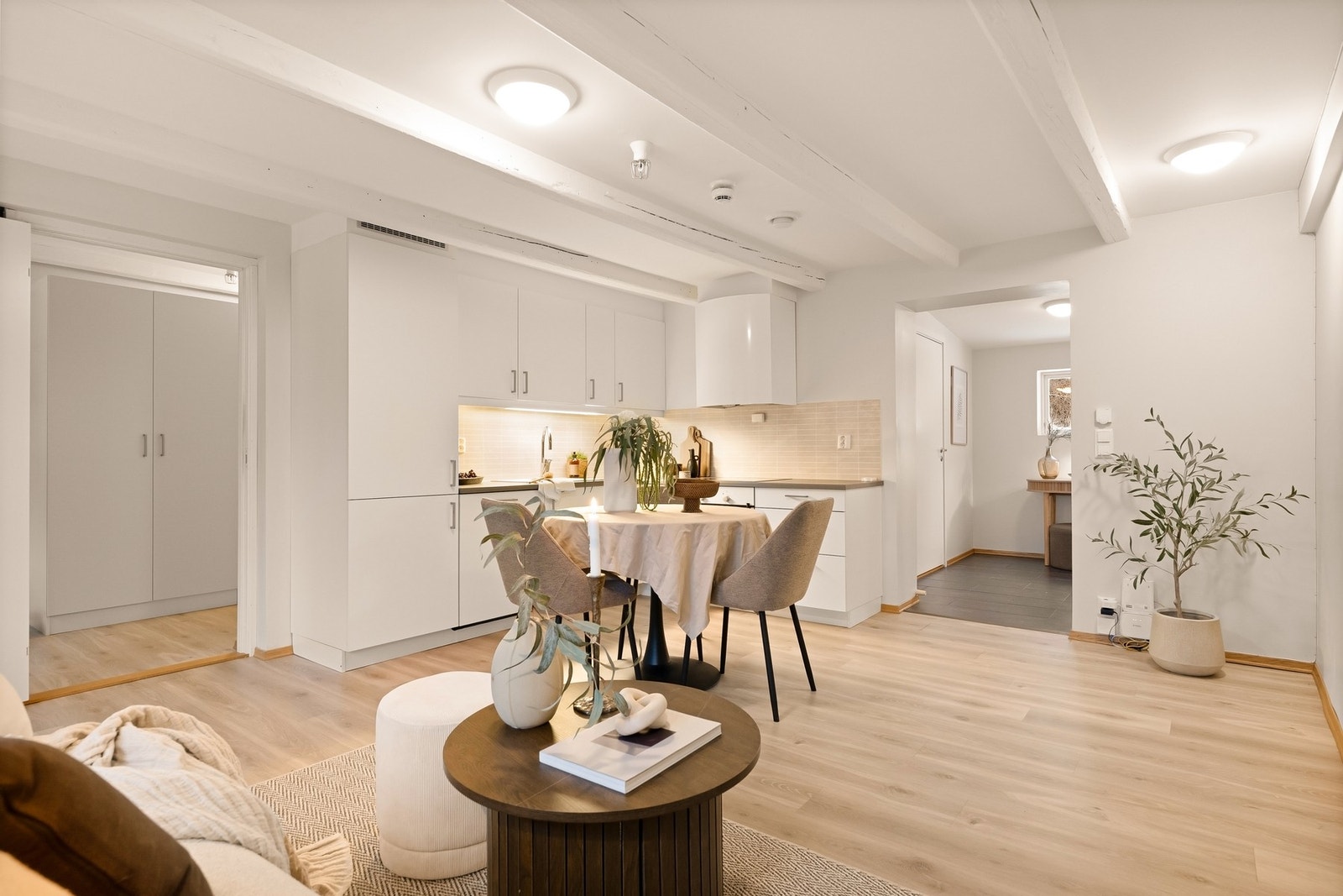 Bjelkene gir ekstra god atmosfære Galleribilde