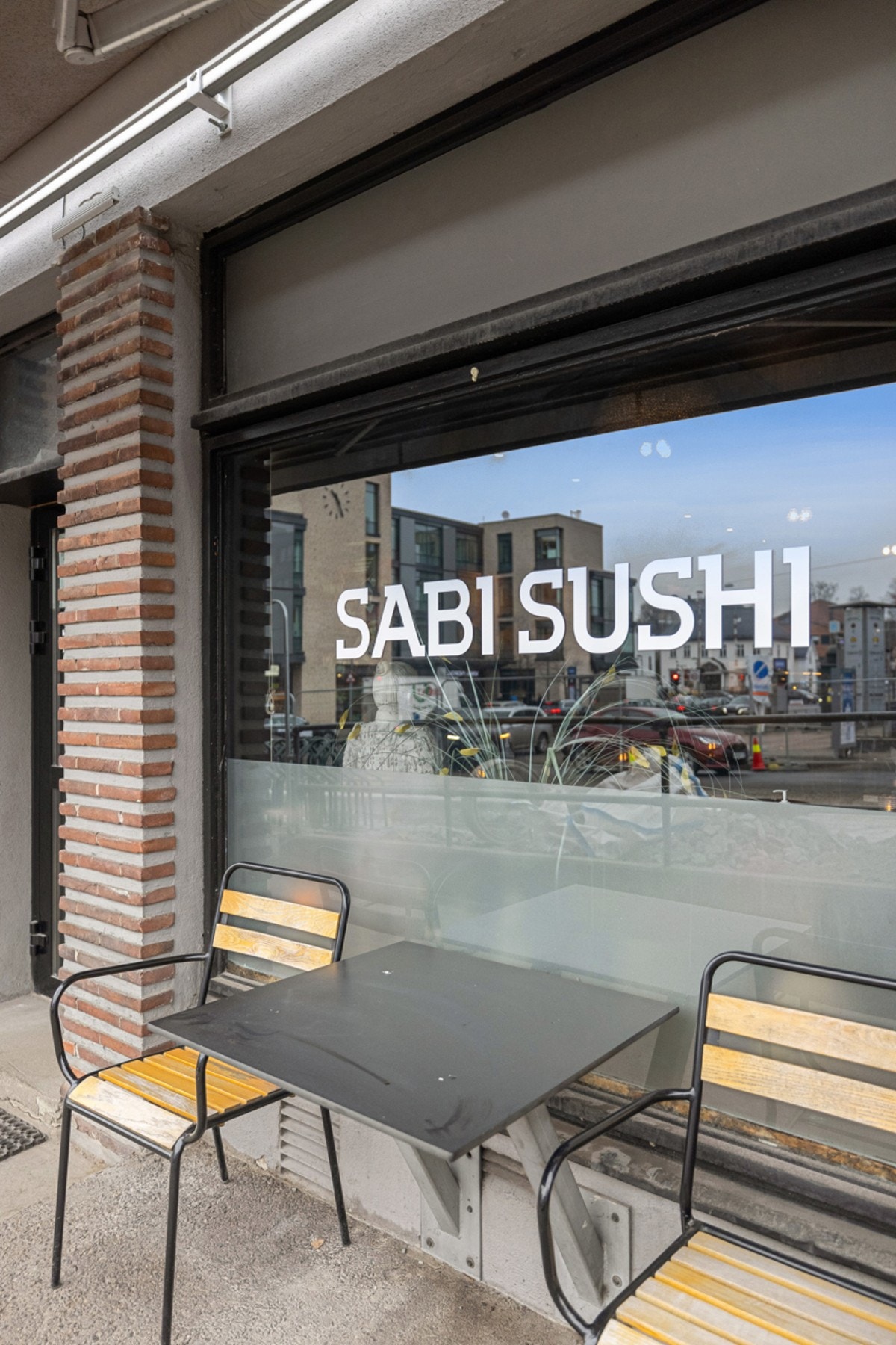 Den lokale sushi restauranten Sabi Sushi. Galleribilde