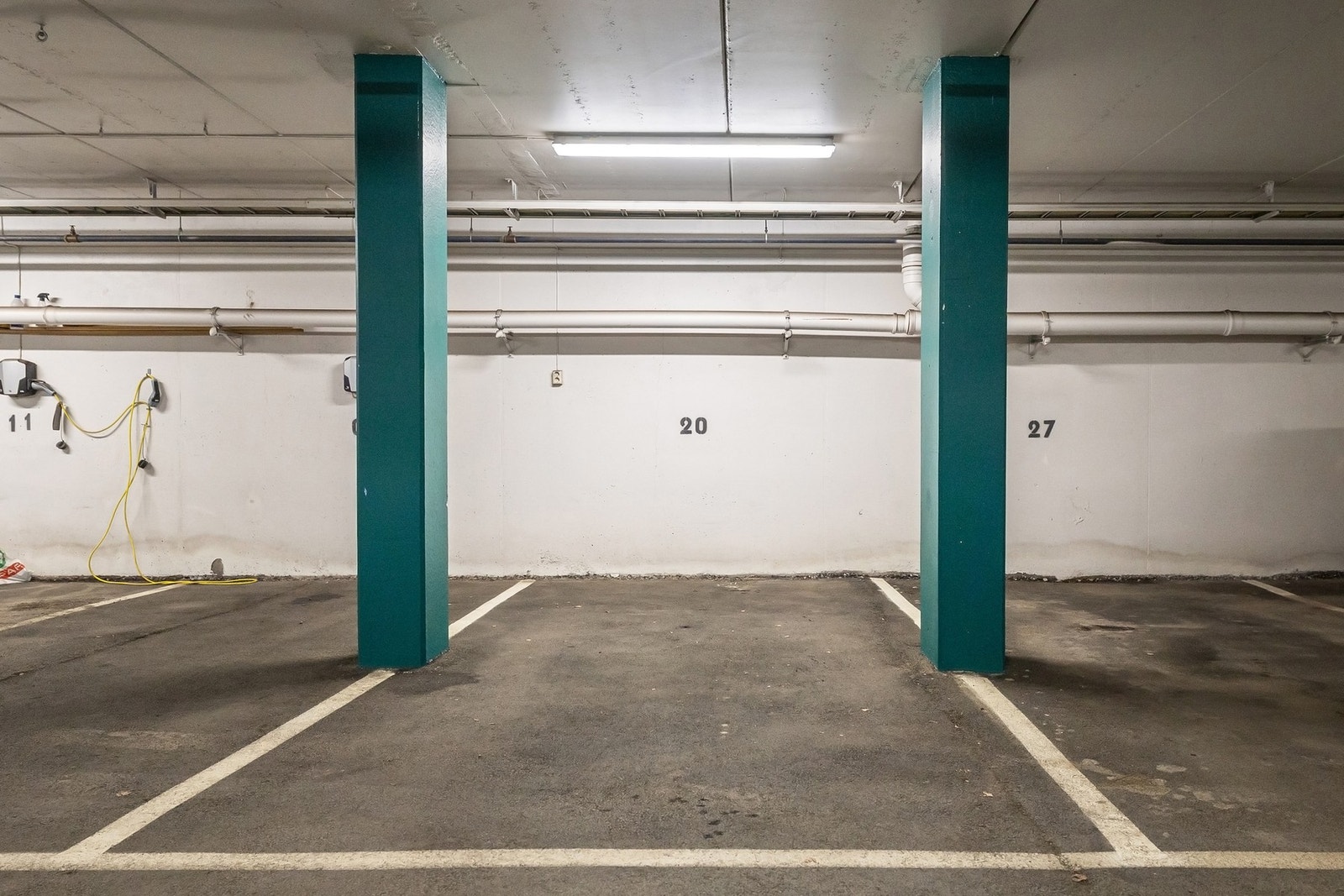 Det medfølger en garasjeplass til leiligheten. (2,27 m) Galleribilde