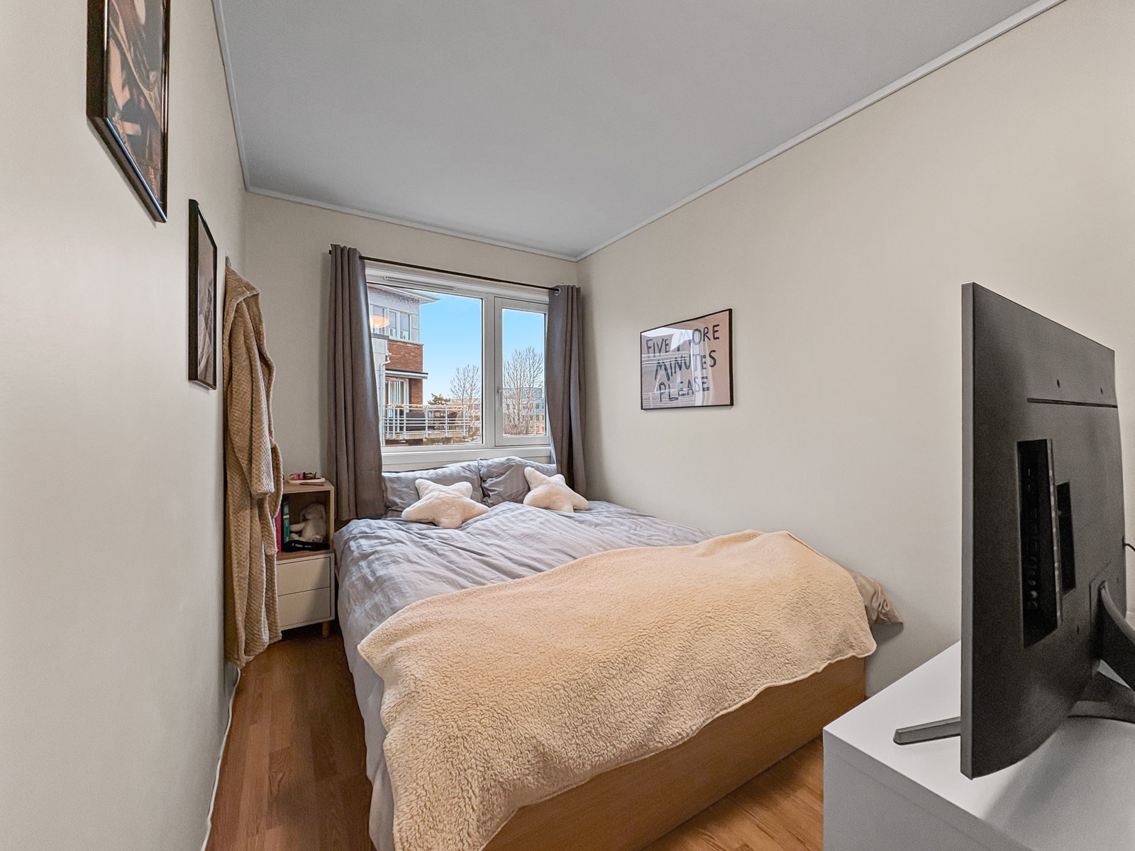 Soverom 2. Møbler i bildet medfølger ikke. Galleribilde