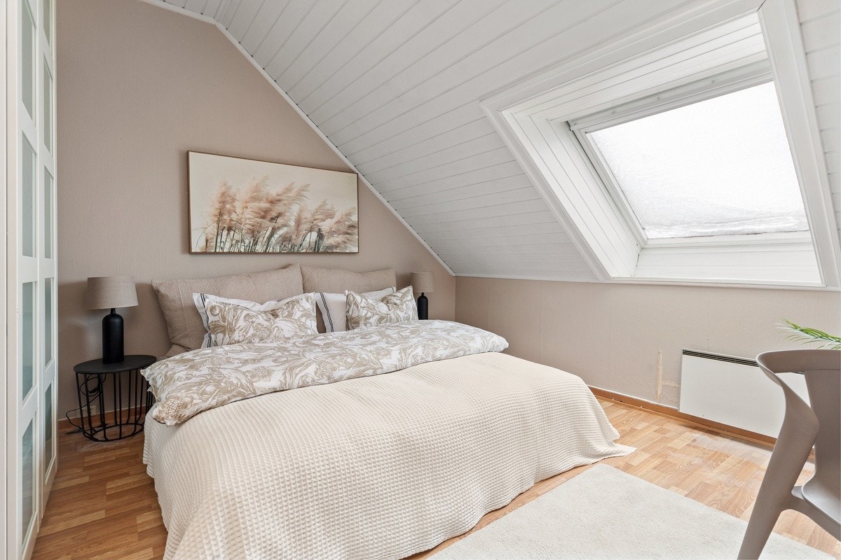 Rom Solen - 13,9 kvm Galleribilde