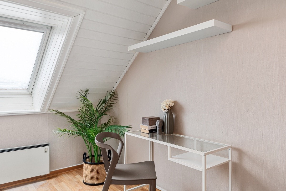 Rom Solen - 13,9 kvm Galleribilde