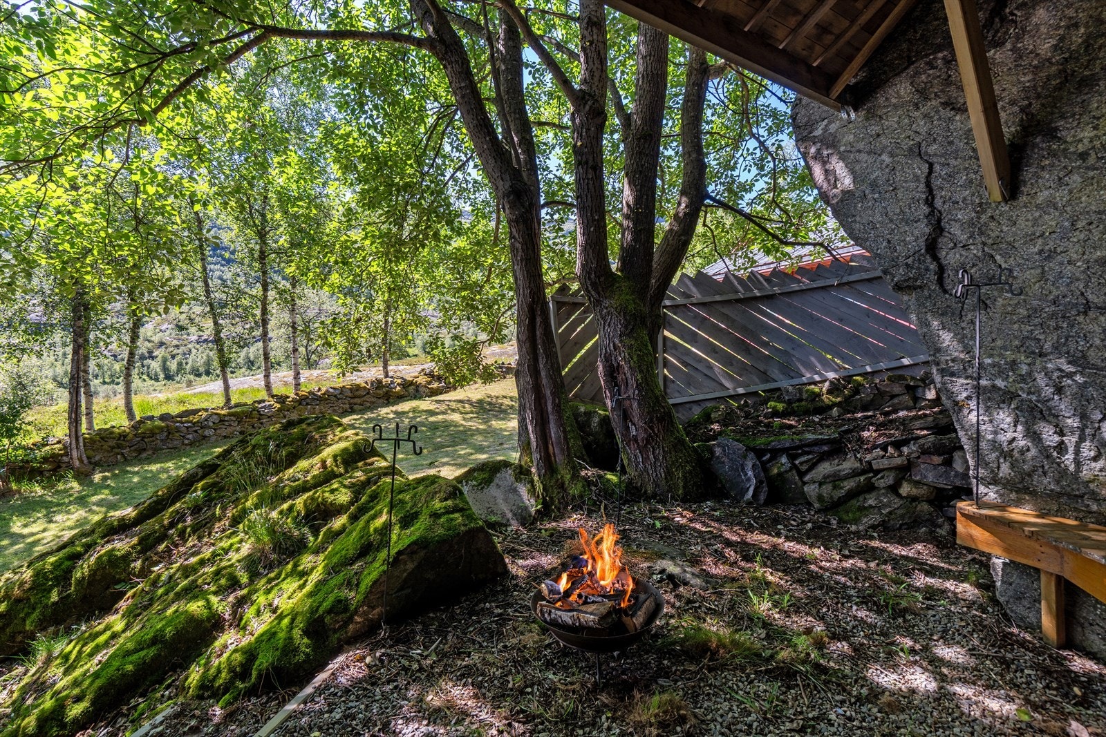 Uteområde sommer Galleribilde