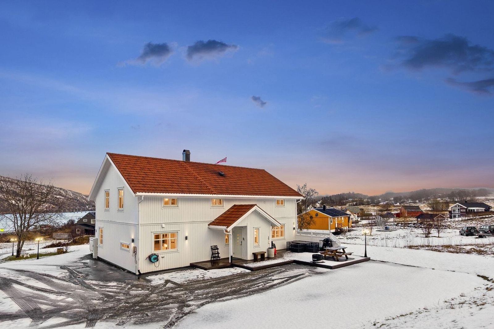 Boligen fremstår velholdt og tiltalende. Galleribilde