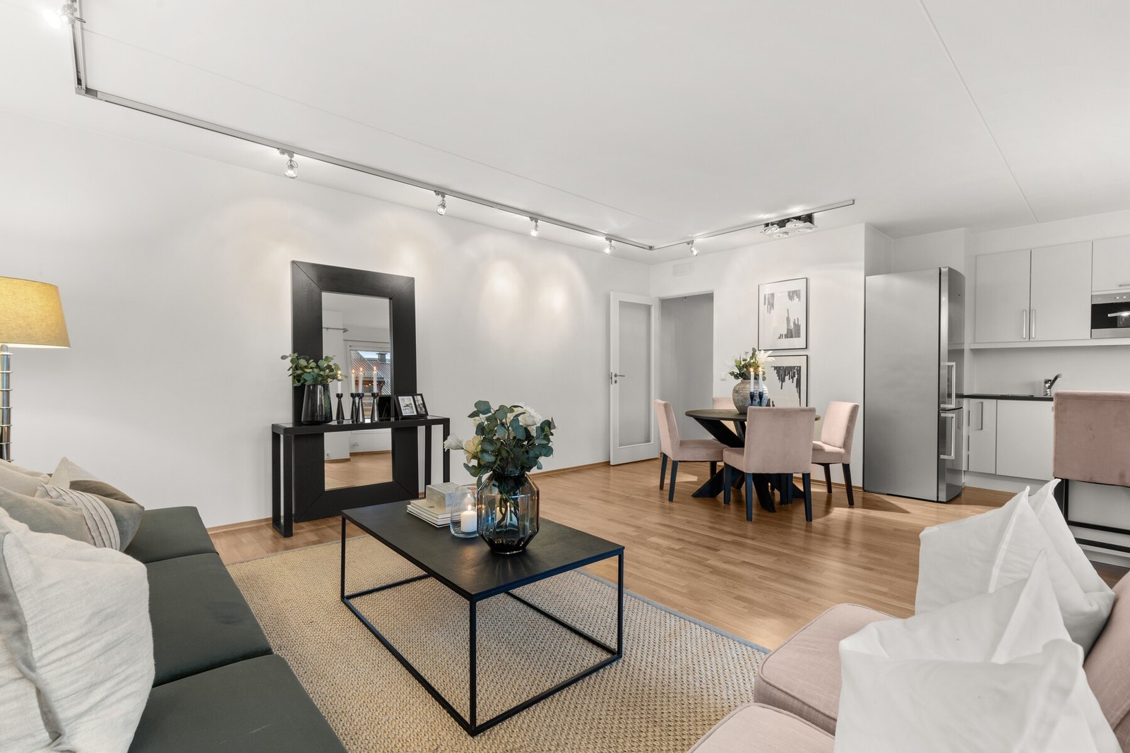 Svært velholdt leilighet fra byggeår 2013 Galleribilde