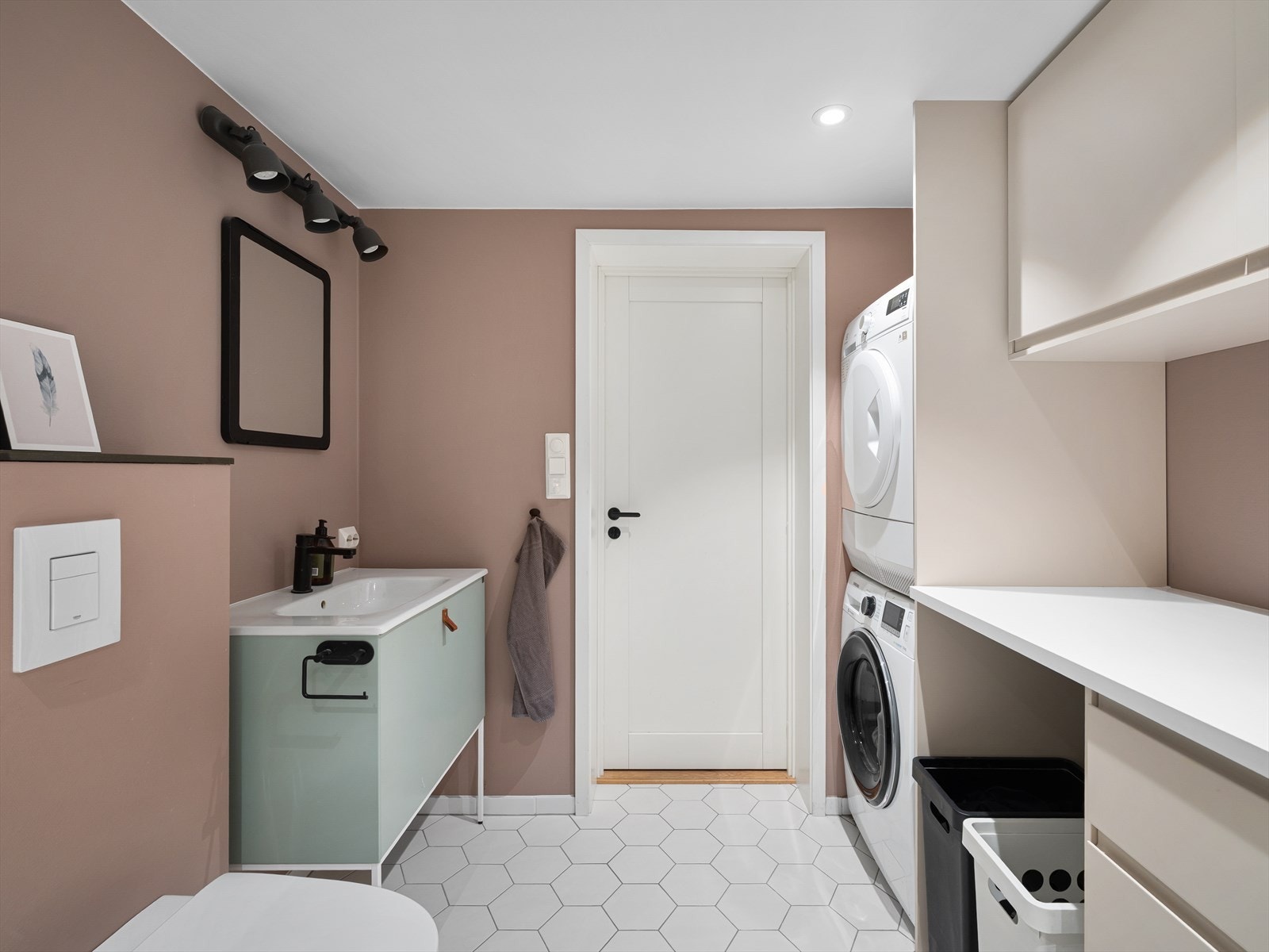 Vaskerom Galleribilde