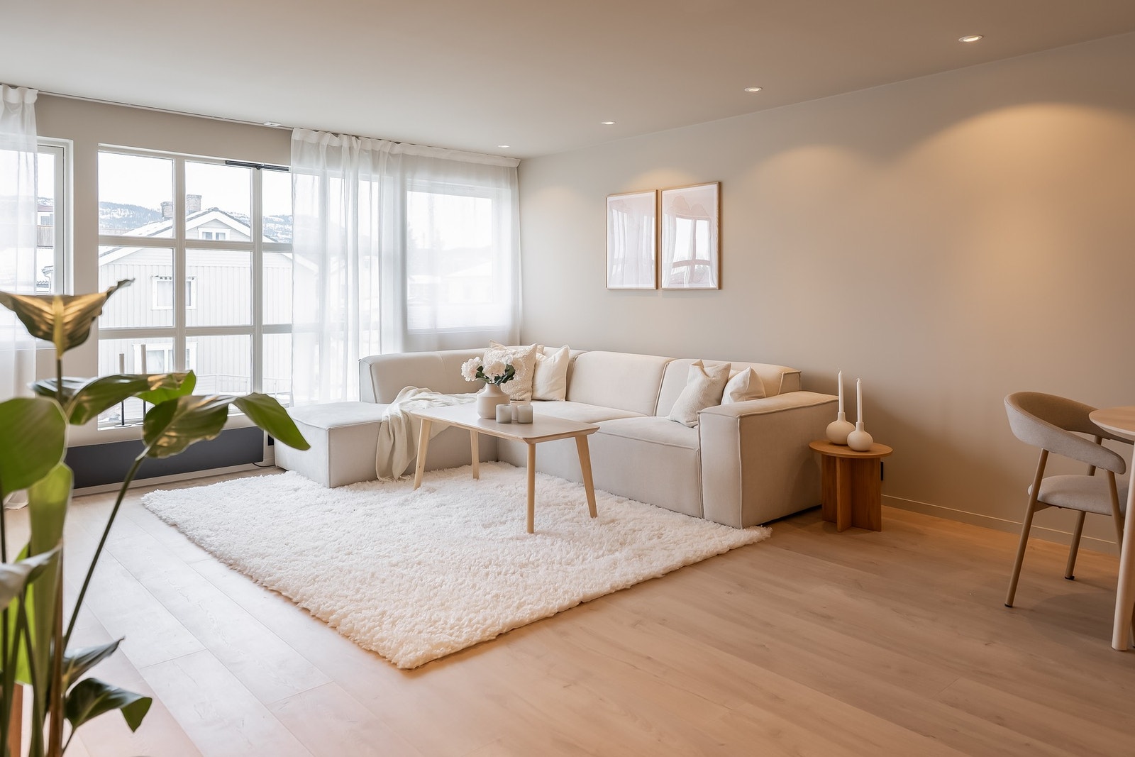 PrivatMegleren v/ Marius Kristoffersen har gleden av å presentere Kinogata 4. En moderne og nyoppusset leilighet midt i sentrum av Stjørdal. Galleribilde